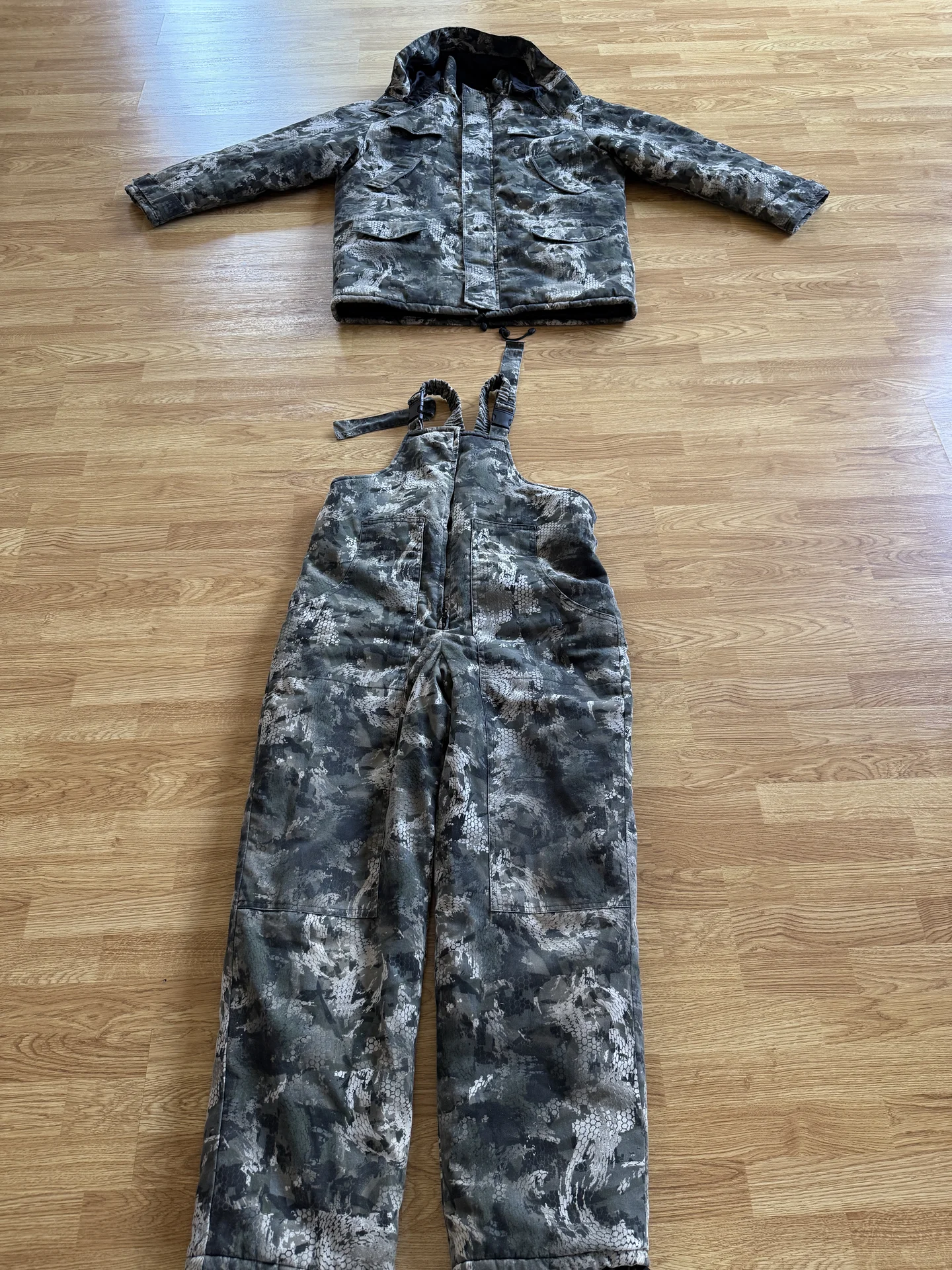 Комуфляжный зимний костюм мужской, комплект - миниатюра 6