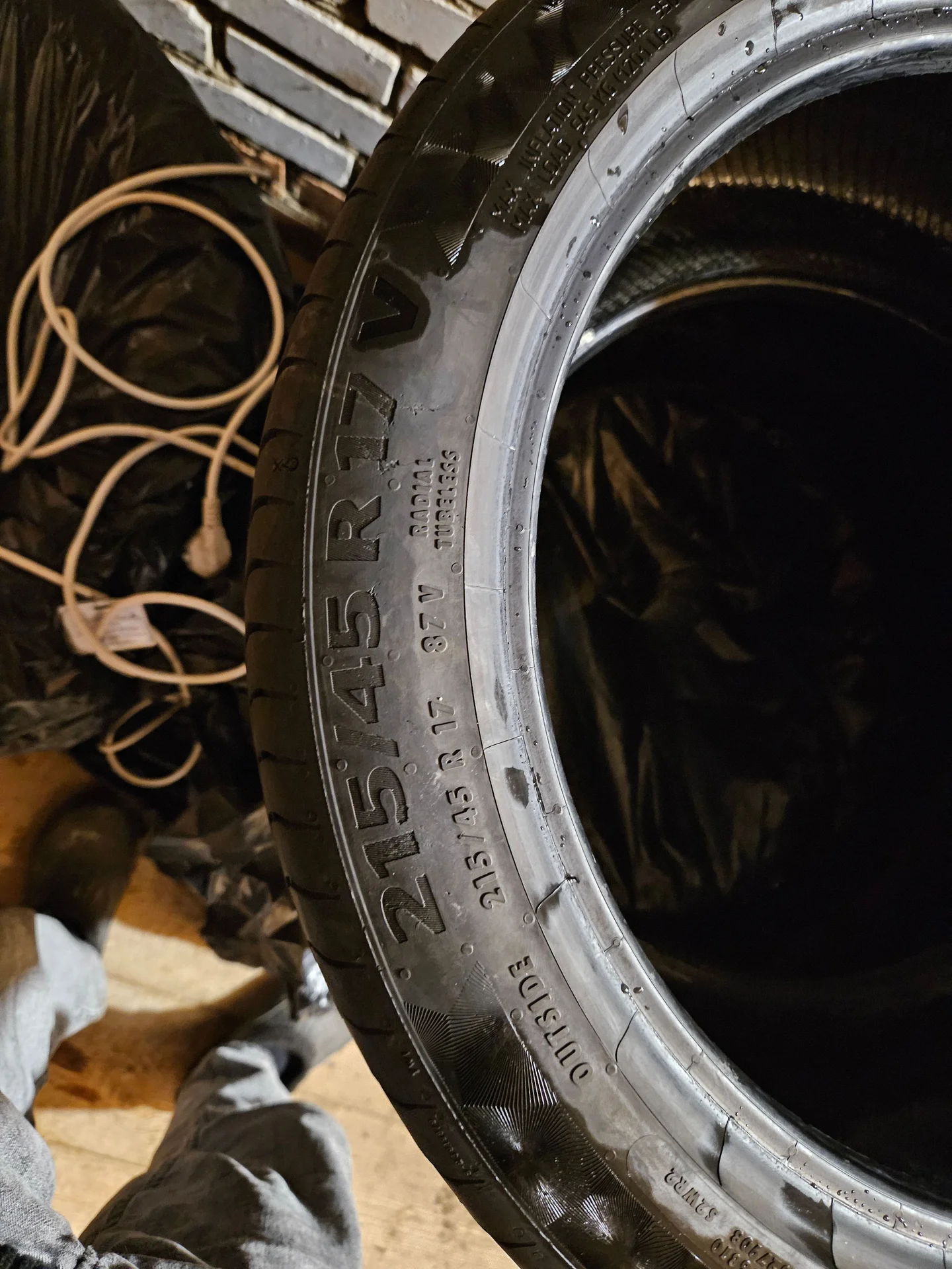Continental 215/45 R17 - миниатюра 2