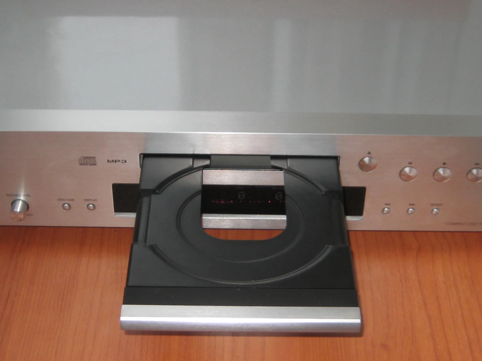 CD проигрыватель (cтример) Onkyo C-7070 Silver - миниатюра 5