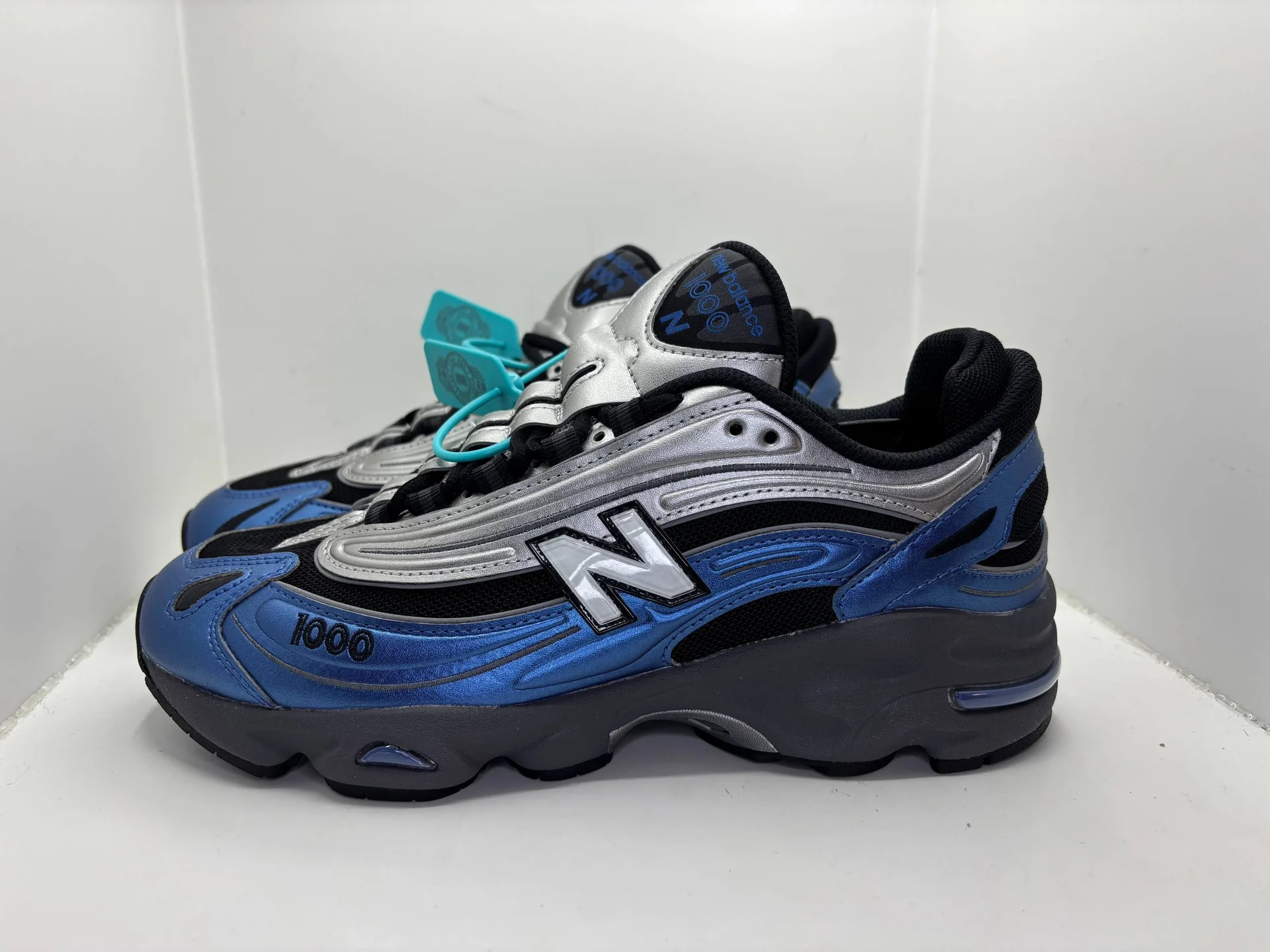 New Balance 1000 Metallic Blue - изображение 1