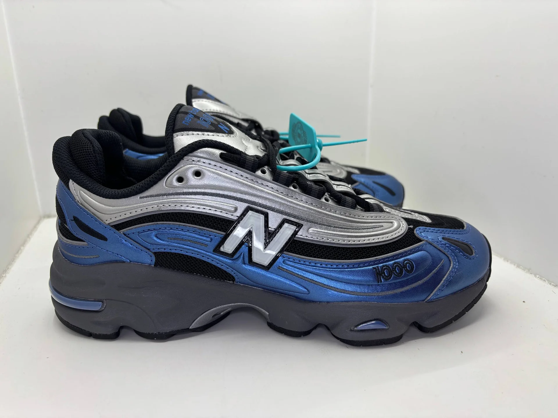 New Balance 1000 Metallic Blue - миниатюра 2