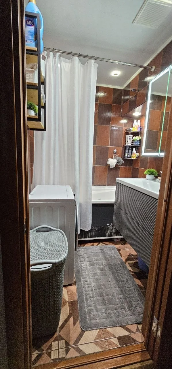 4-к квартира, 110м2, 5/10 эт. - миниатюра 12