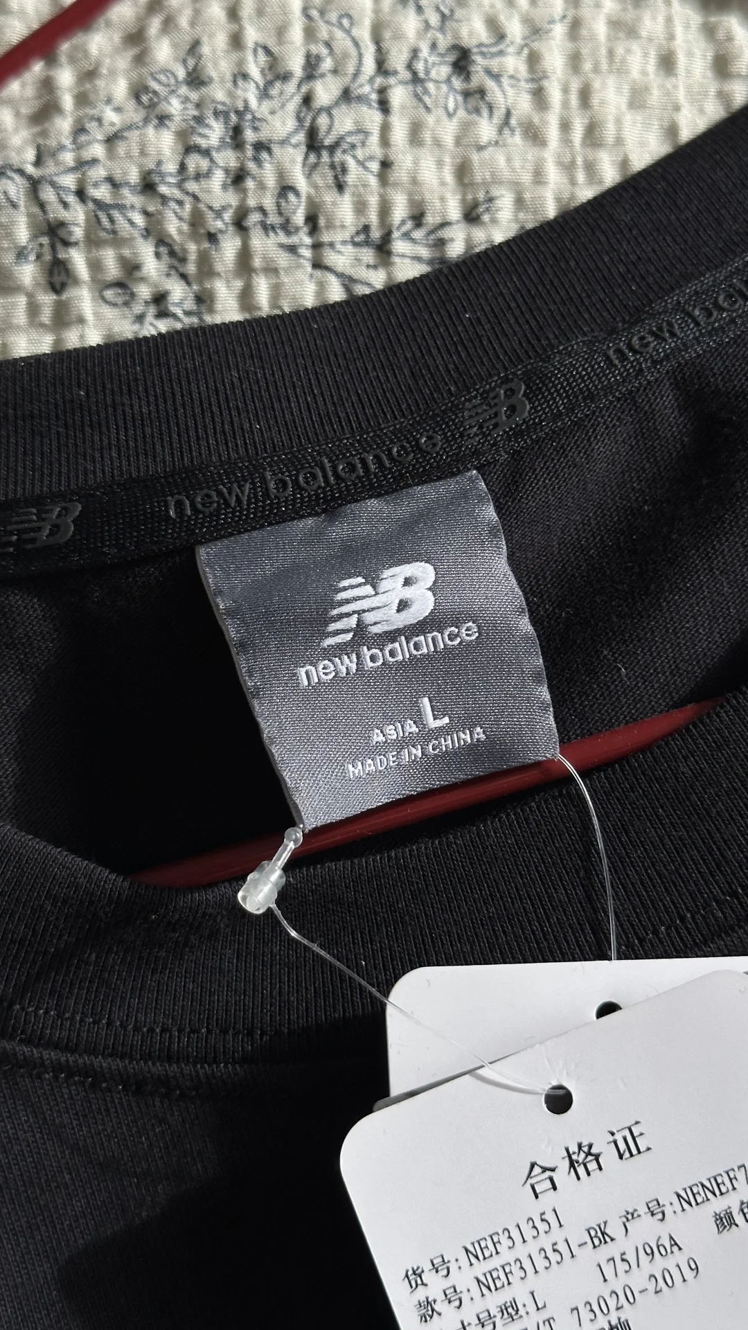 Оригинальная футболка New Balance - миниатюра 5