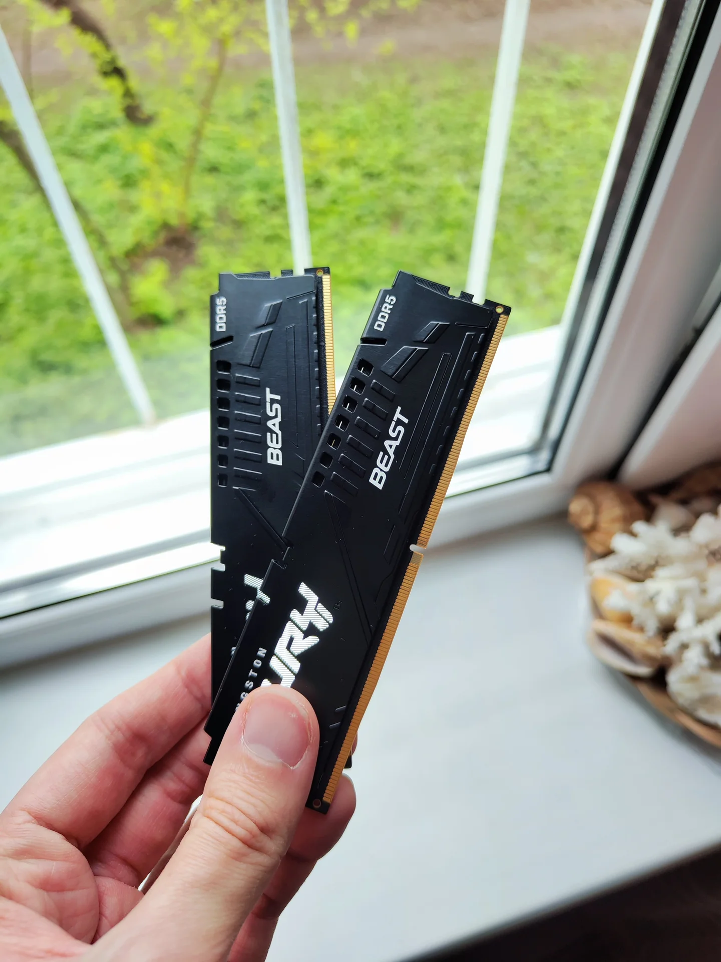 Оператвивная память ddr5 32gb 6000 Kingston FURY Beast CL40 - миниатюра 8