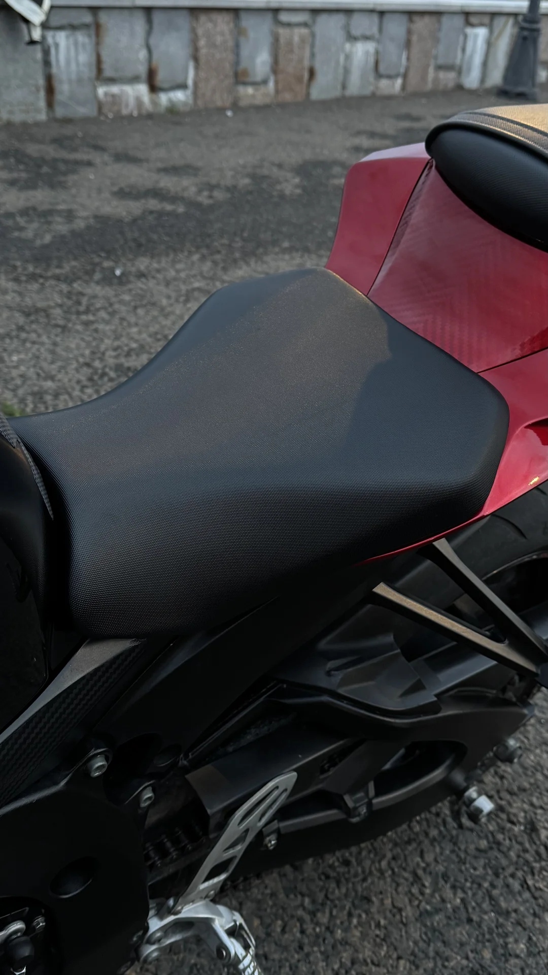 Мотоцикл Suzuki gsx-r 750 - миниатюра 6