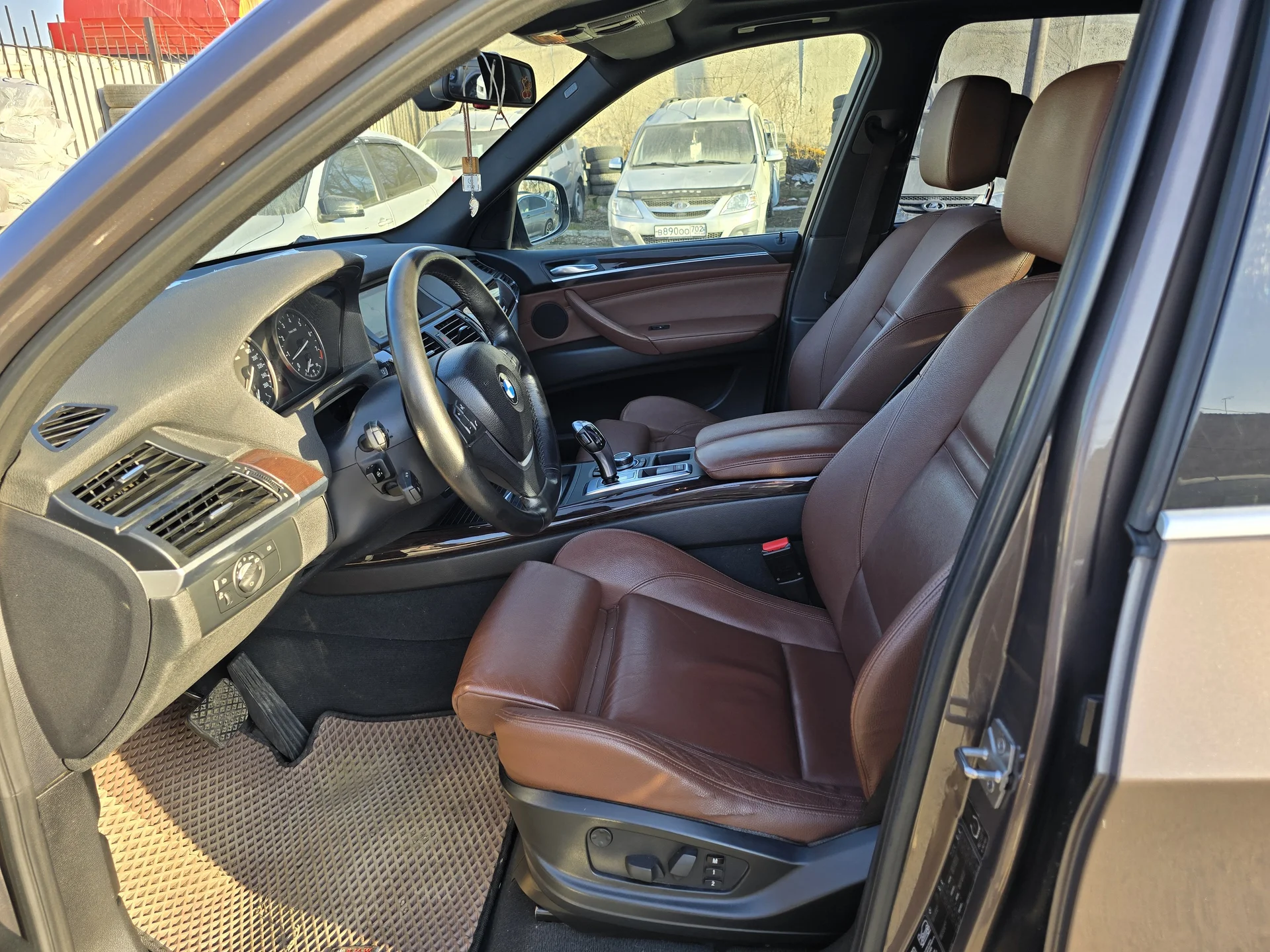 BMW X5 3.0 AT, 2010г.в. - миниатюра 14