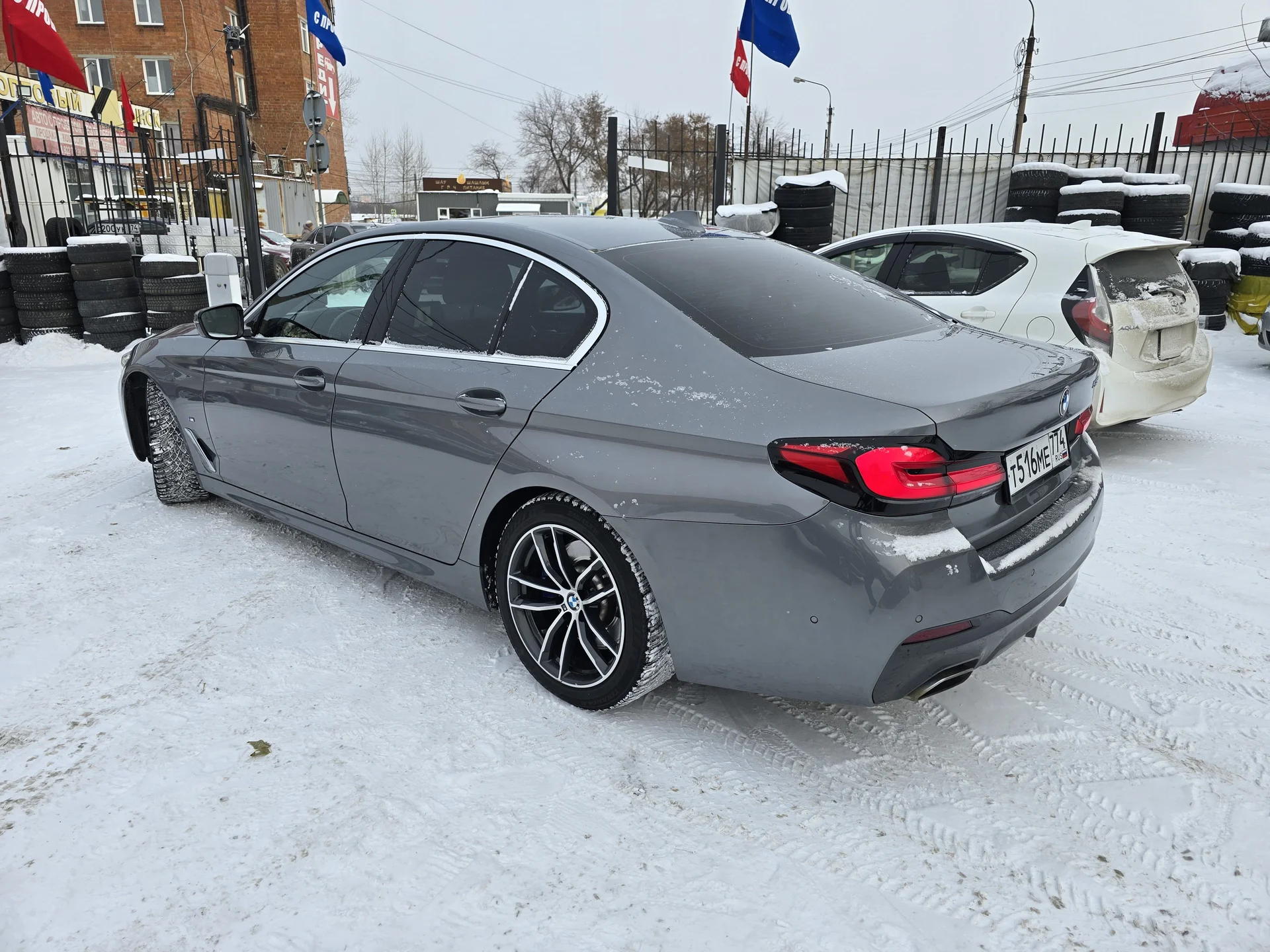 BMW 5 серия 2.0 AT, 2022г.в. - миниатюра 2