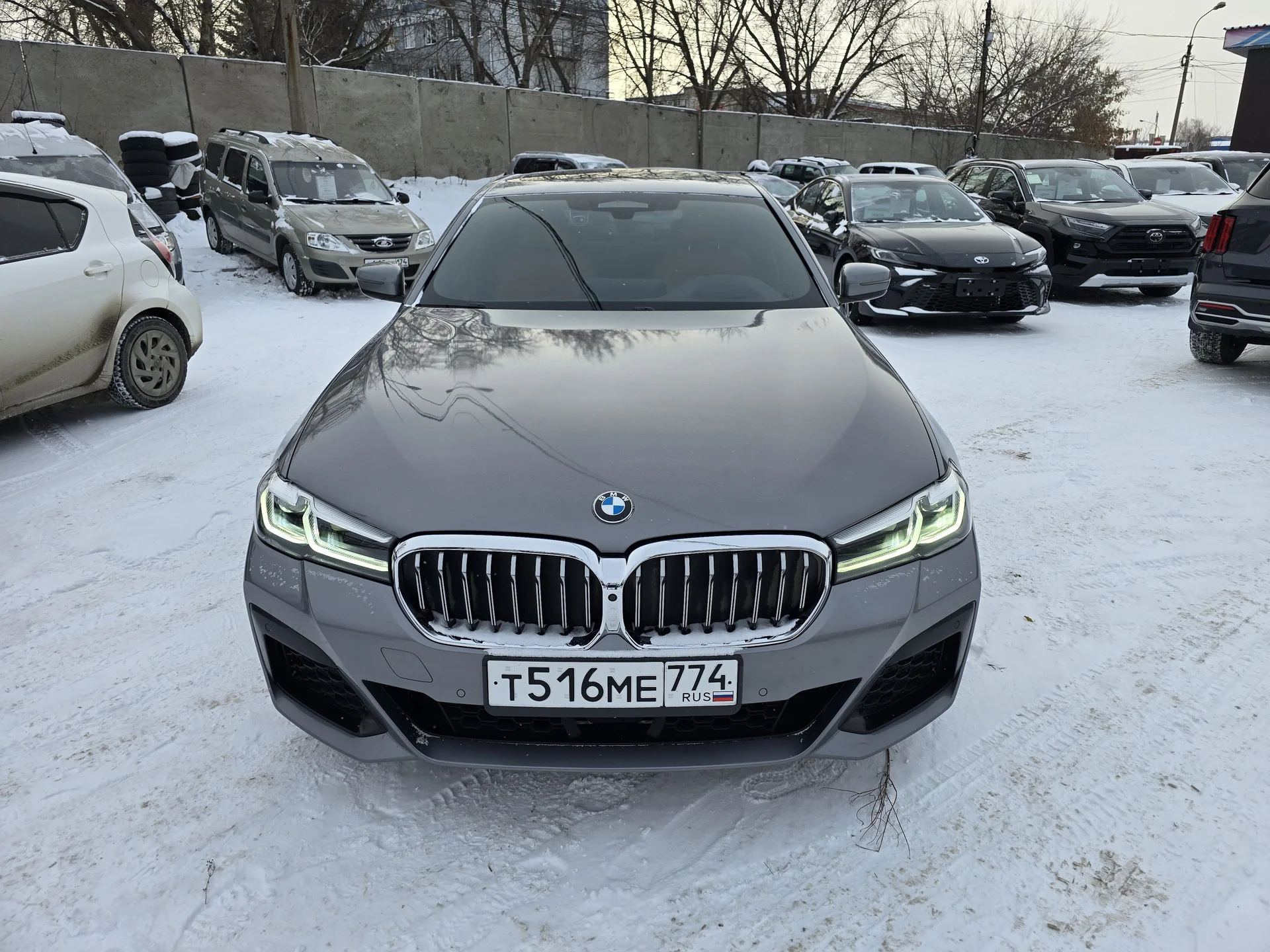 BMW 5 серия 2.0 AT, 2022г.в. - миниатюра 3