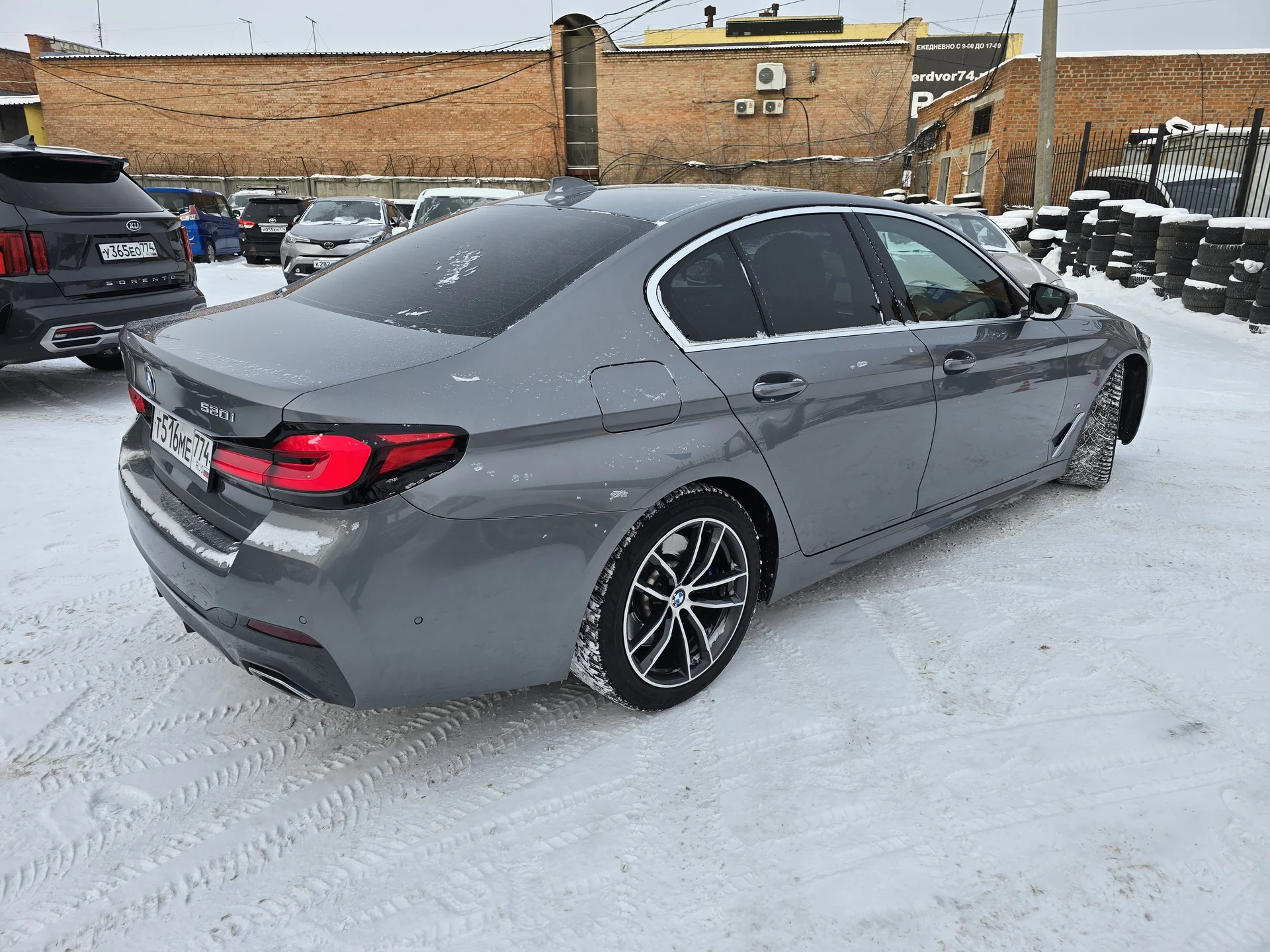 BMW 5 серия 2.0 AT, 2022г.в. - миниатюра 5