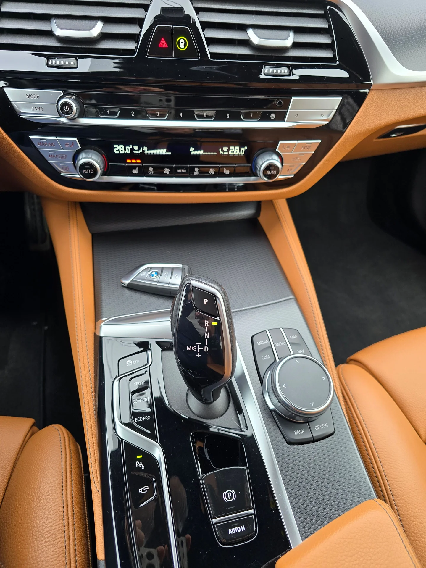BMW 5 серия 2.0 AT, 2022г.в. - миниатюра 16