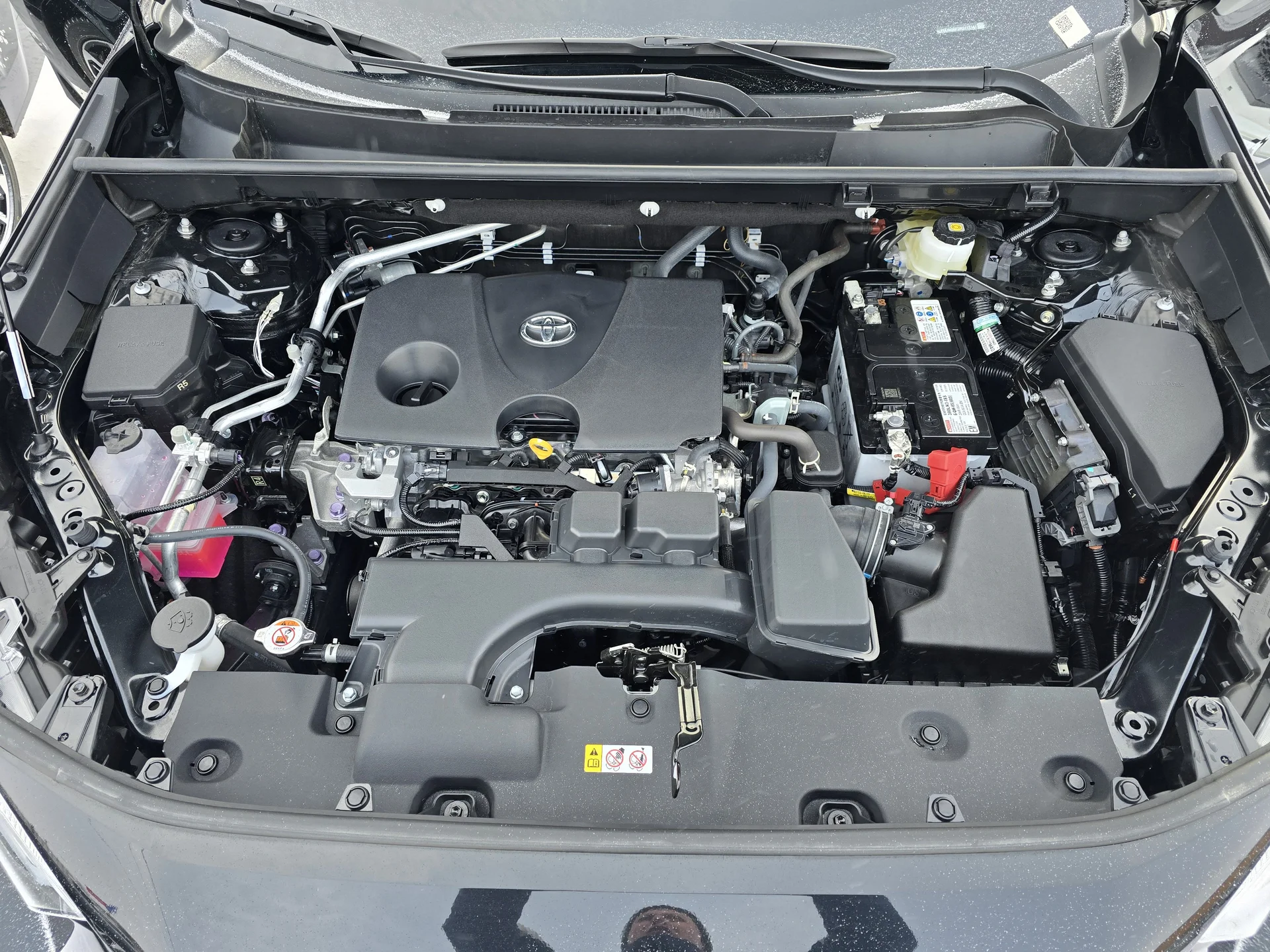 Toyota RAV4 2.0 CVT, 2024г.в. - миниатюра 4