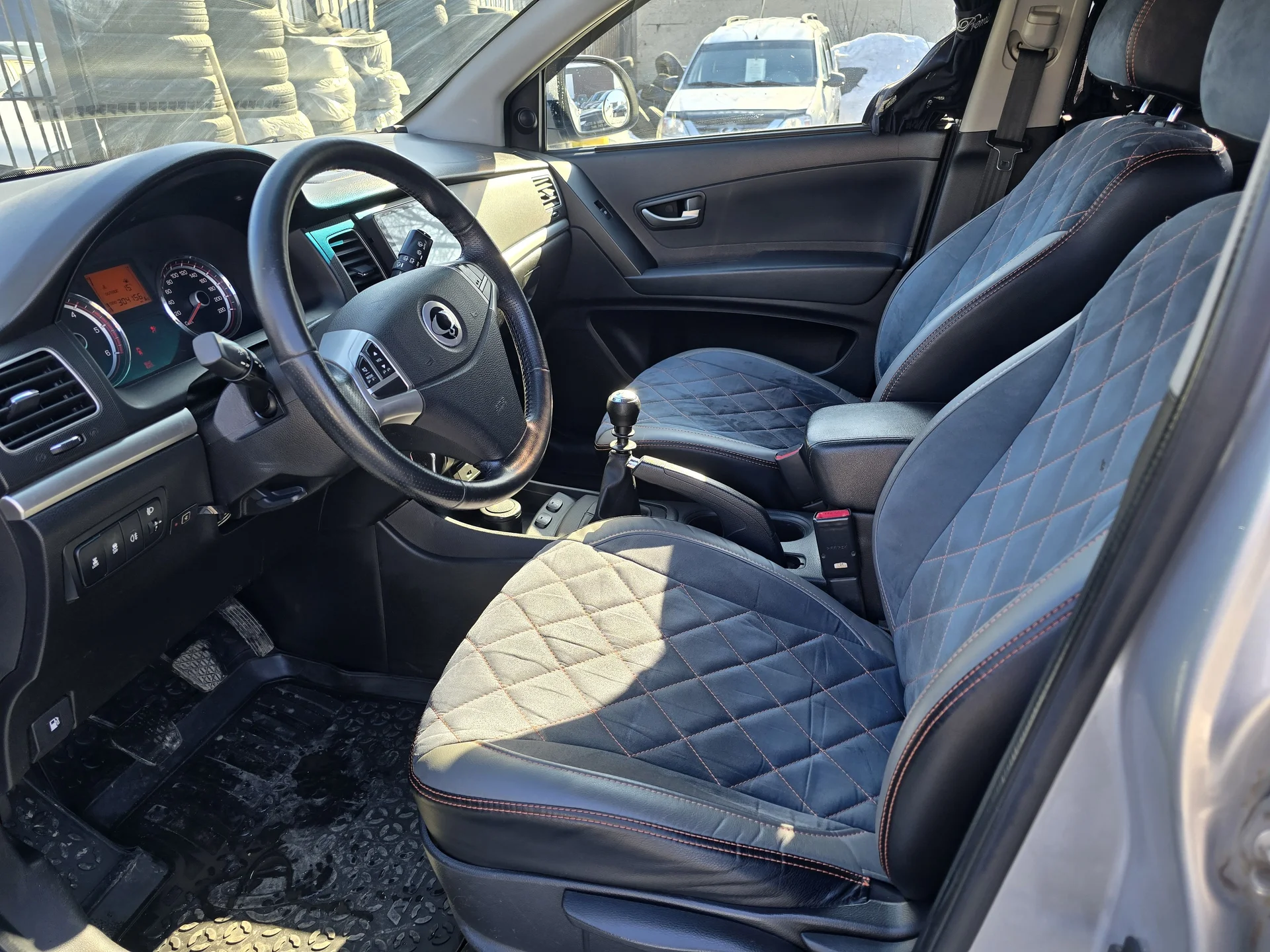 SsangYong Actyon 2.0 МТ, 2011г.в. - миниатюра 8