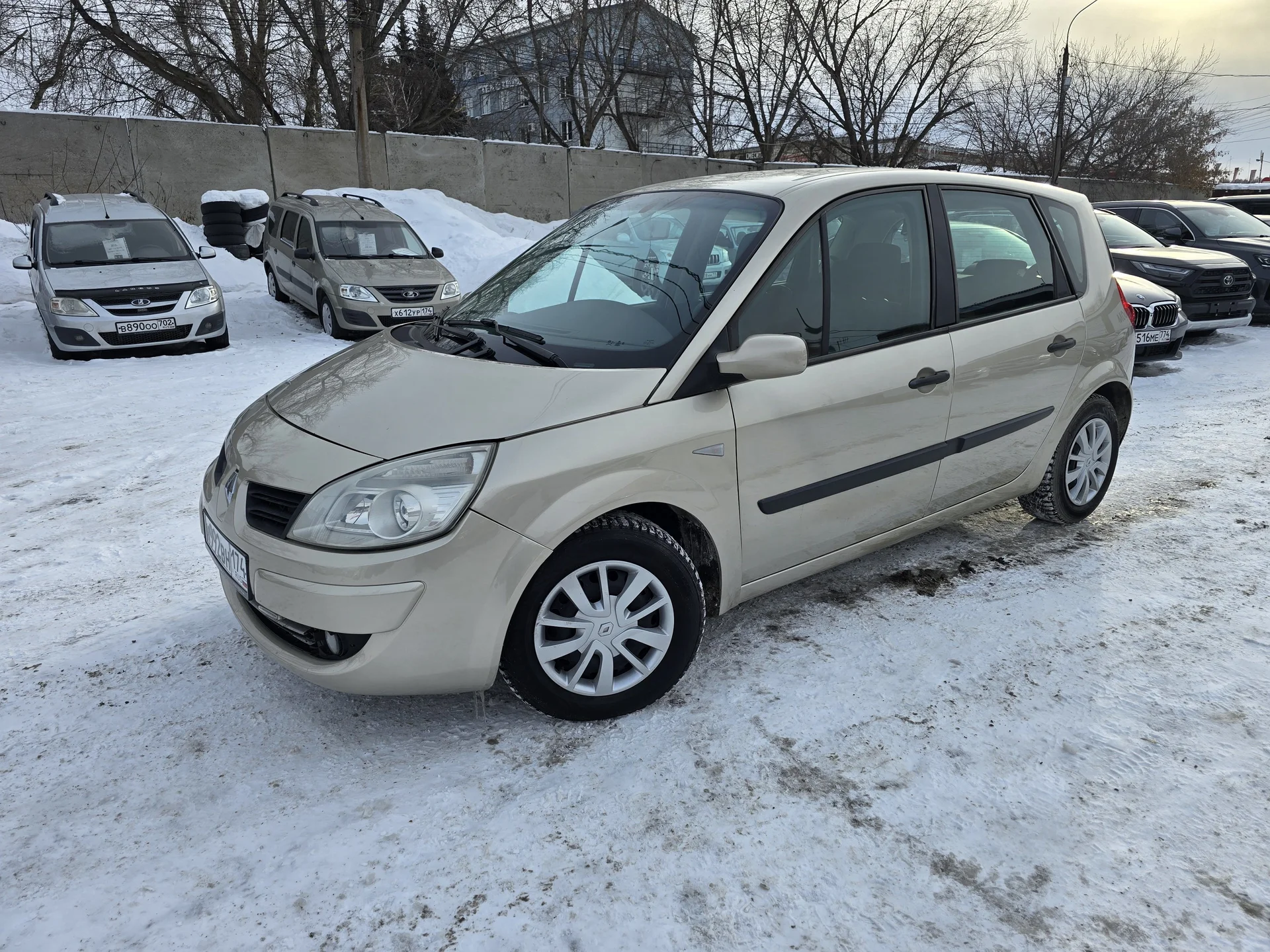 Renault Scenic 1.6 AT, 2007-08г.э. - изображение 1