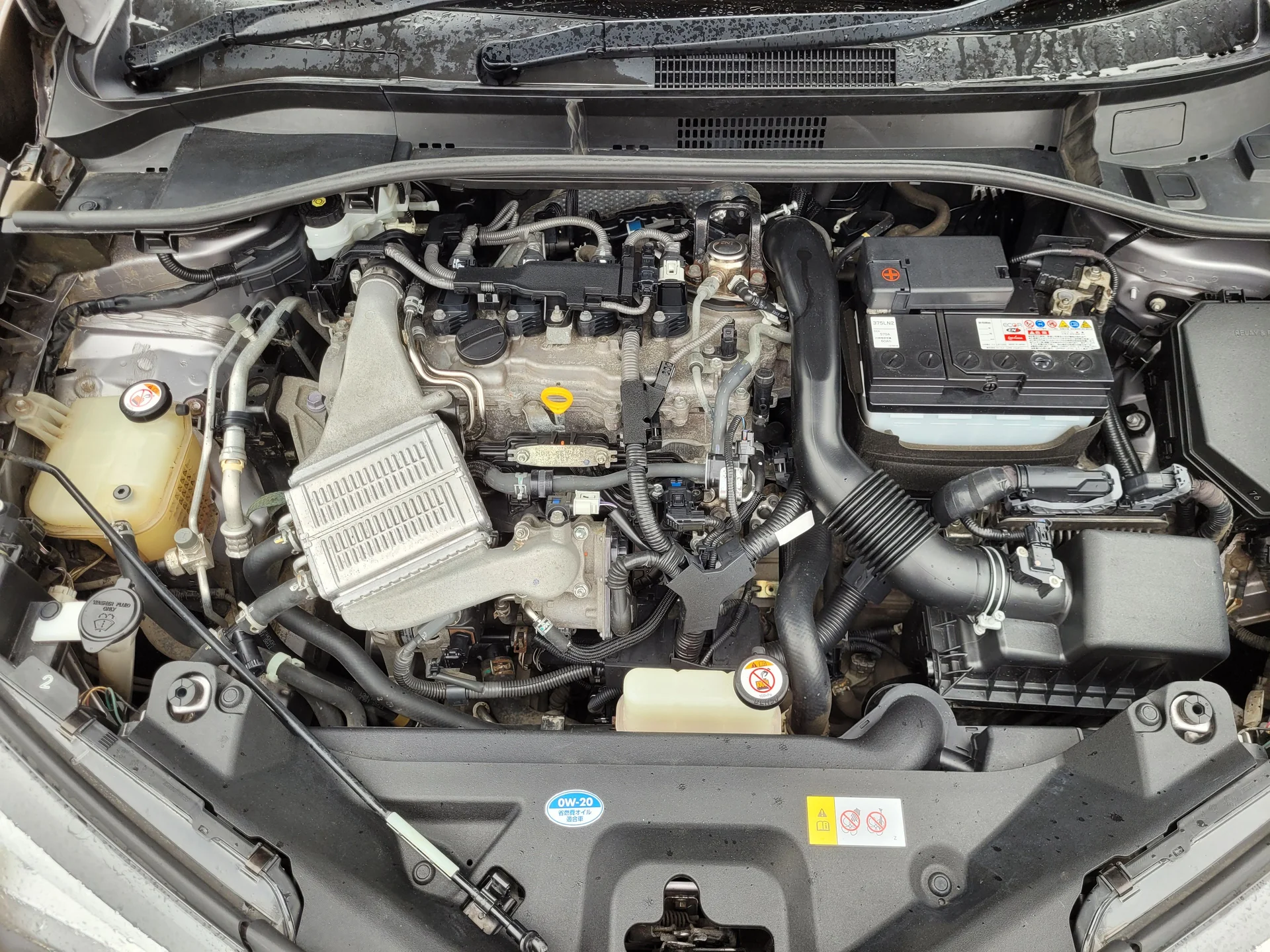 Toyota C-HR 1.2 CVT, 2018г.в. - миниатюра 10