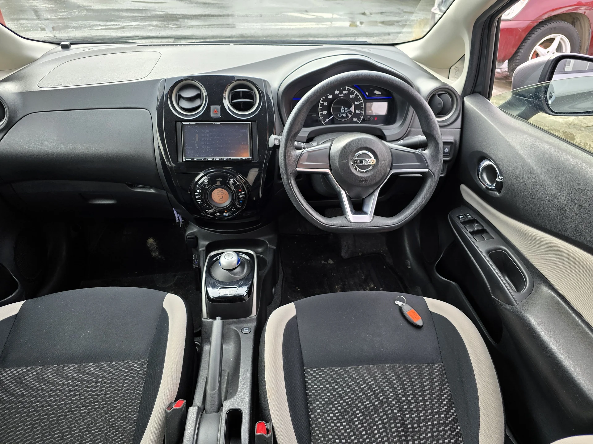 Nissan Note 1.2 AT, 2019г.в. - миниатюра 7