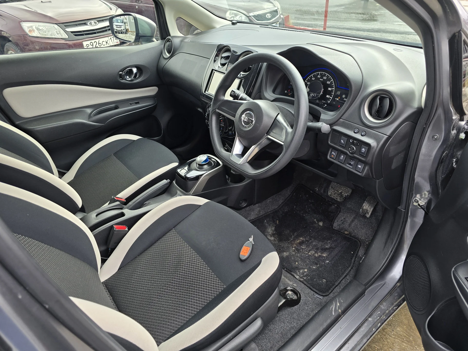 Nissan Note 1.2 AT, 2019г.в. - миниатюра 8
