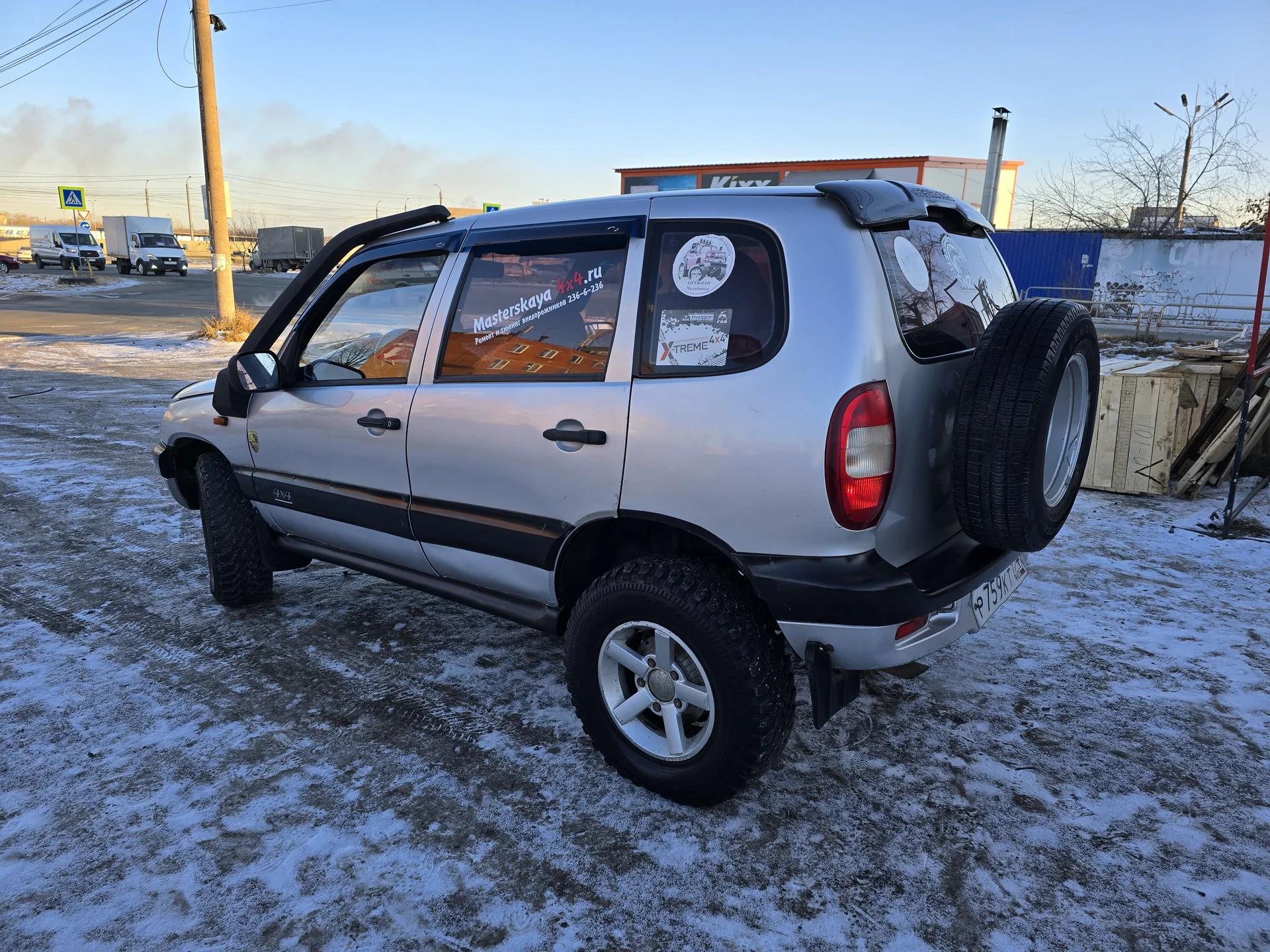 Chevrolet Niva 1.7МТ, 2004г.в. - миниатюра 2
