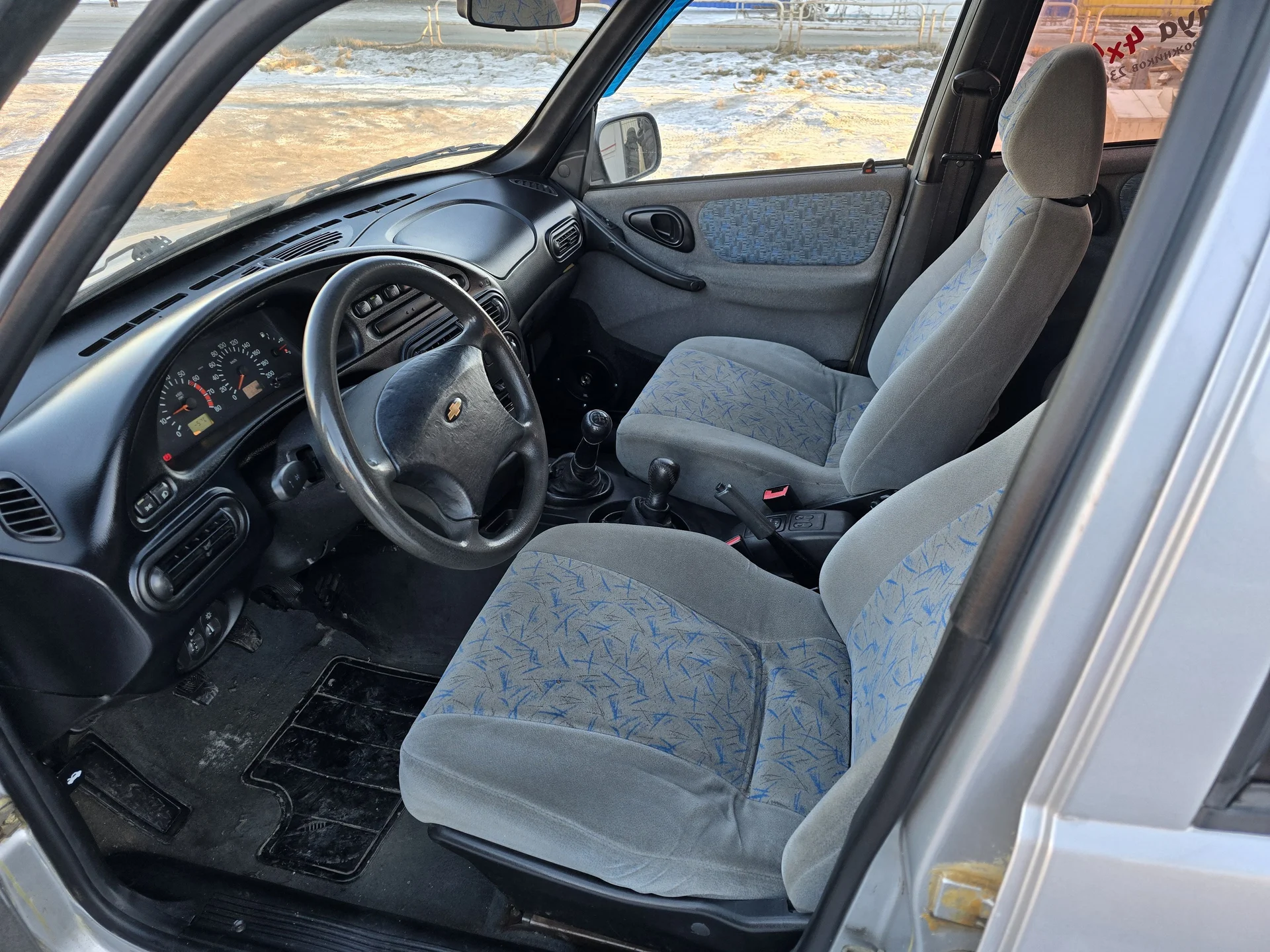 Chevrolet Niva 1.7МТ, 2004г.в. - миниатюра 8