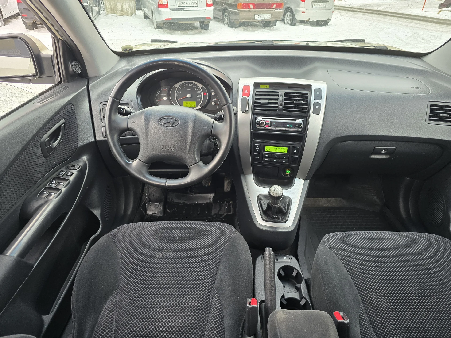 Hyundai Tucson 2.0МТ, 4WD, 2008г.в. - миниатюра 8
