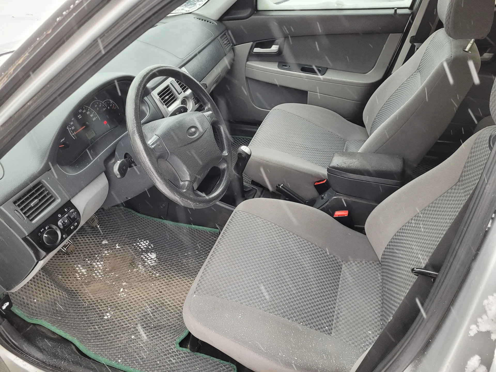 LADA Priora 1.6МТ, 2011г.в. - миниатюра 8
