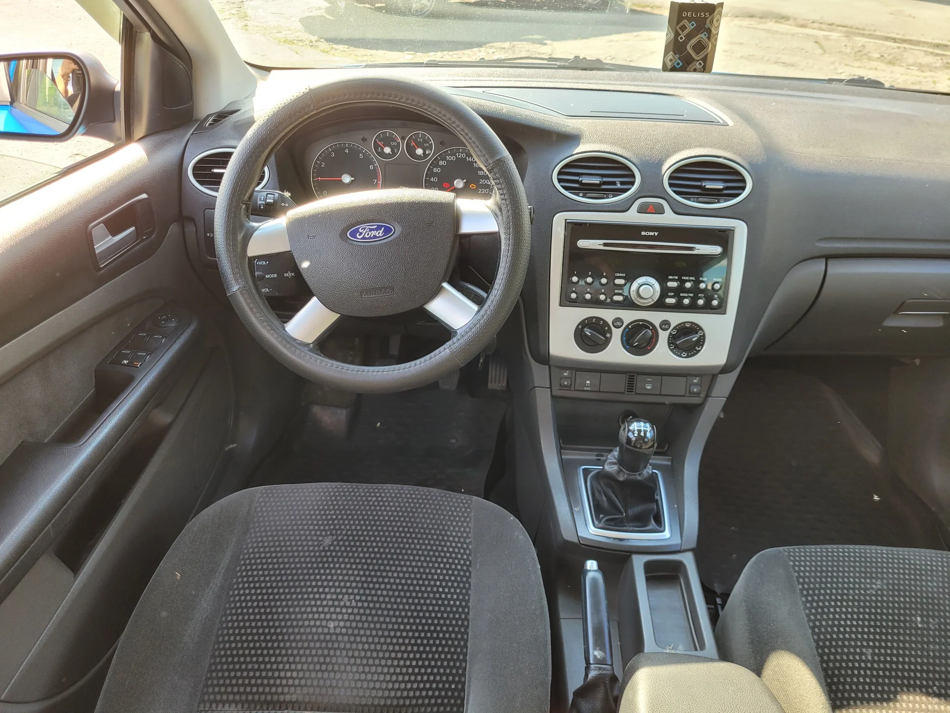 Ford Focus 2.0МТ, 2006г.в. - миниатюра 7
