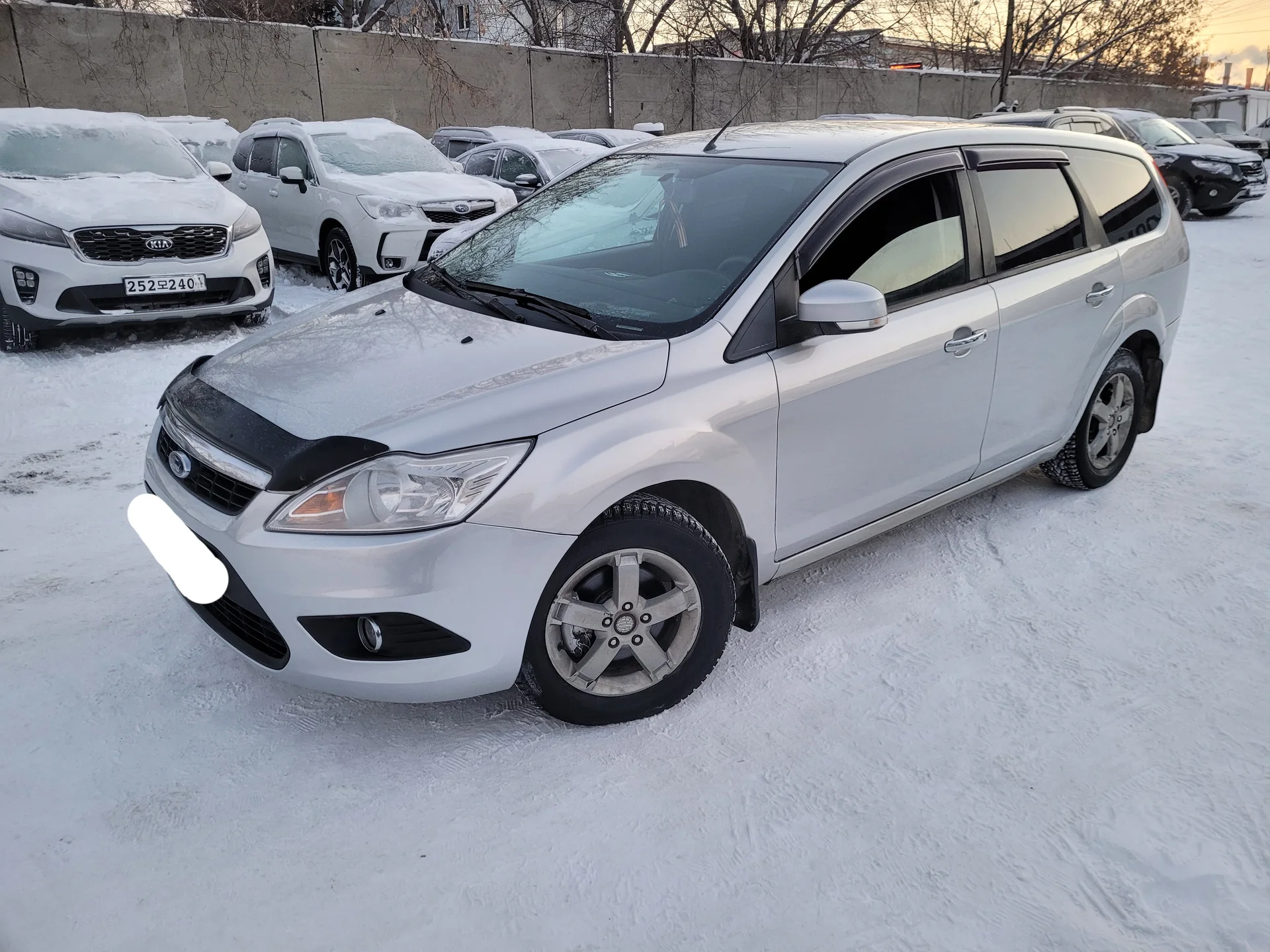 Ford Focus 1.6МТ, 2010-11г.э. - изображение 1