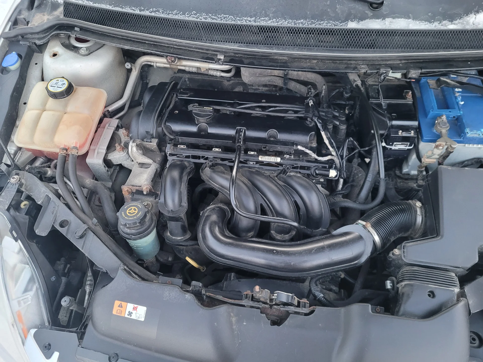 Ford Focus 1.6МТ, 2010-11г.э. - миниатюра 4