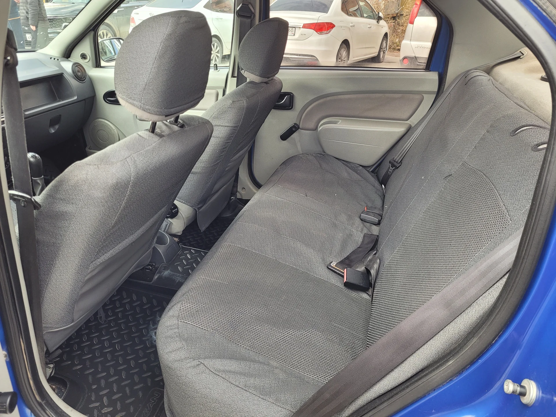 Renault Logan 1.6МТ, 2007-08г.э. - миниатюра 6