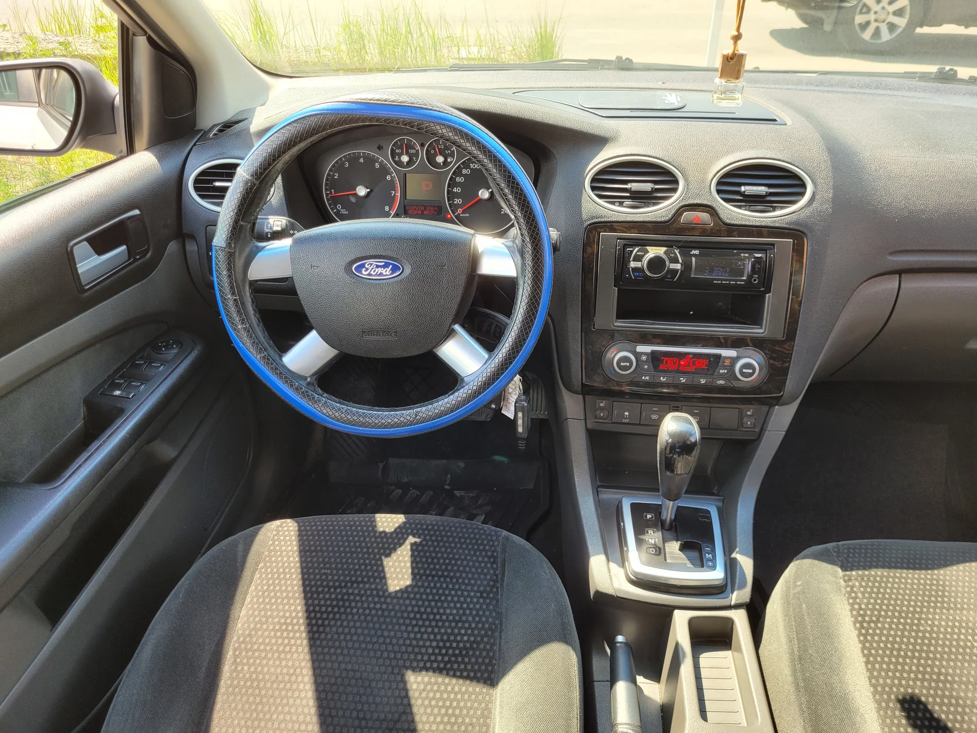 Ford Focus 1.6АТ, 2008-09г.э. - миниатюра 7