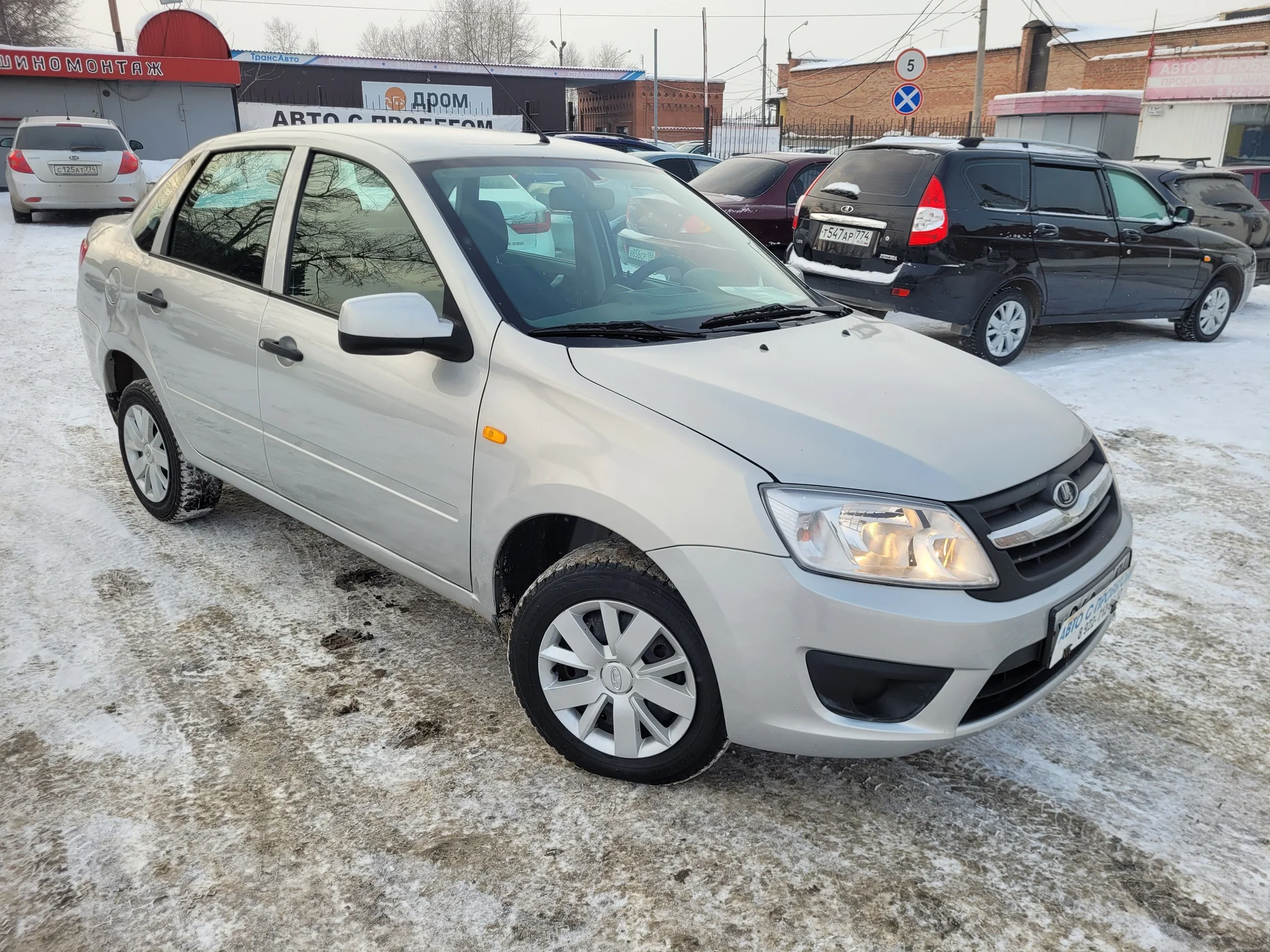 LADA Granta 1.6МТ, 2015-16г.э. - миниатюра 4