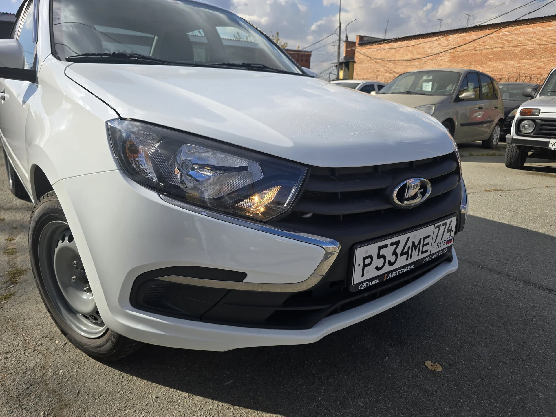 LADA Granta 1.6 МТ, 2024г.в. - миниатюра 3