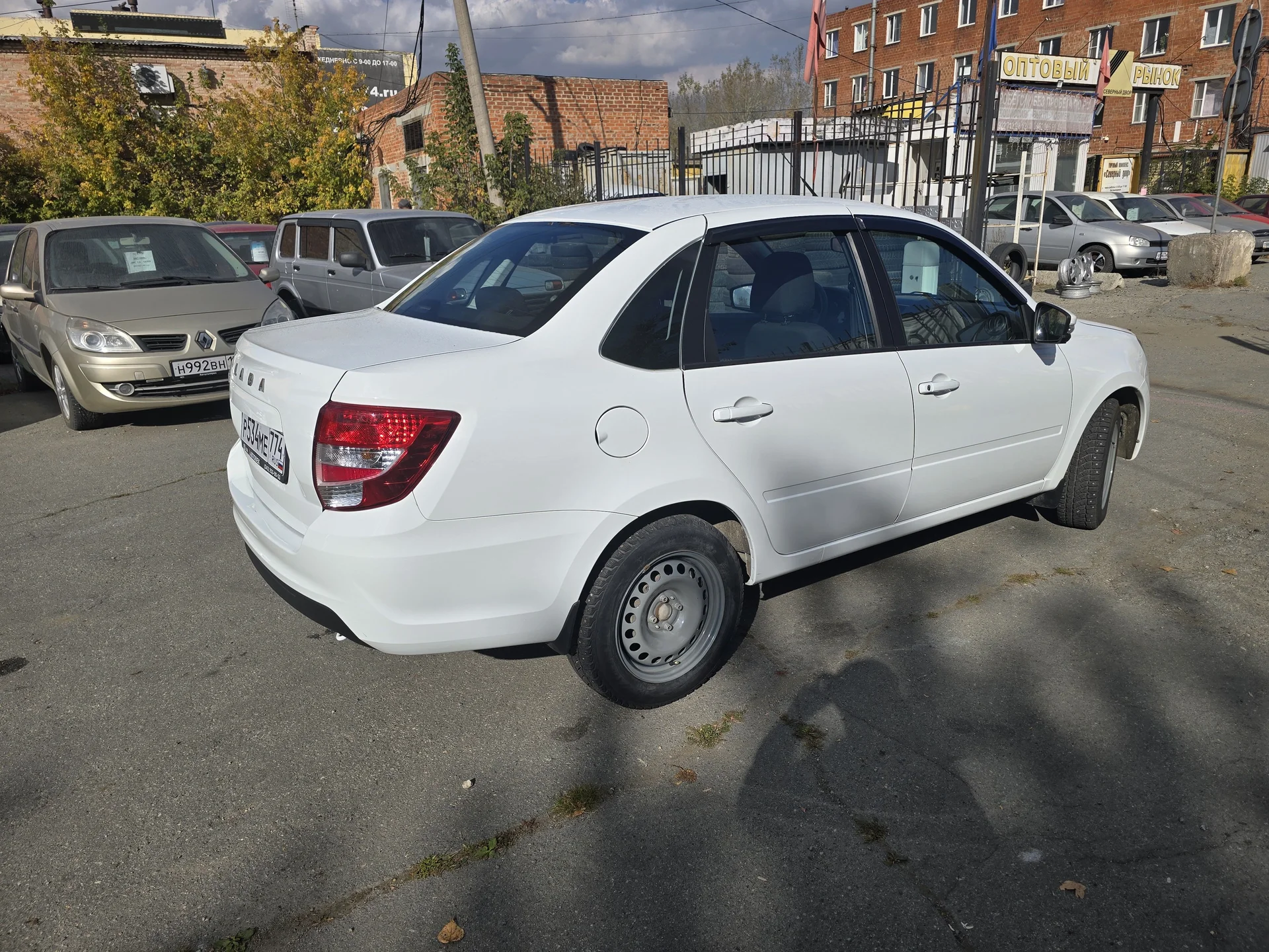 LADA Granta 1.6 МТ, 2024г.в. - миниатюра 6