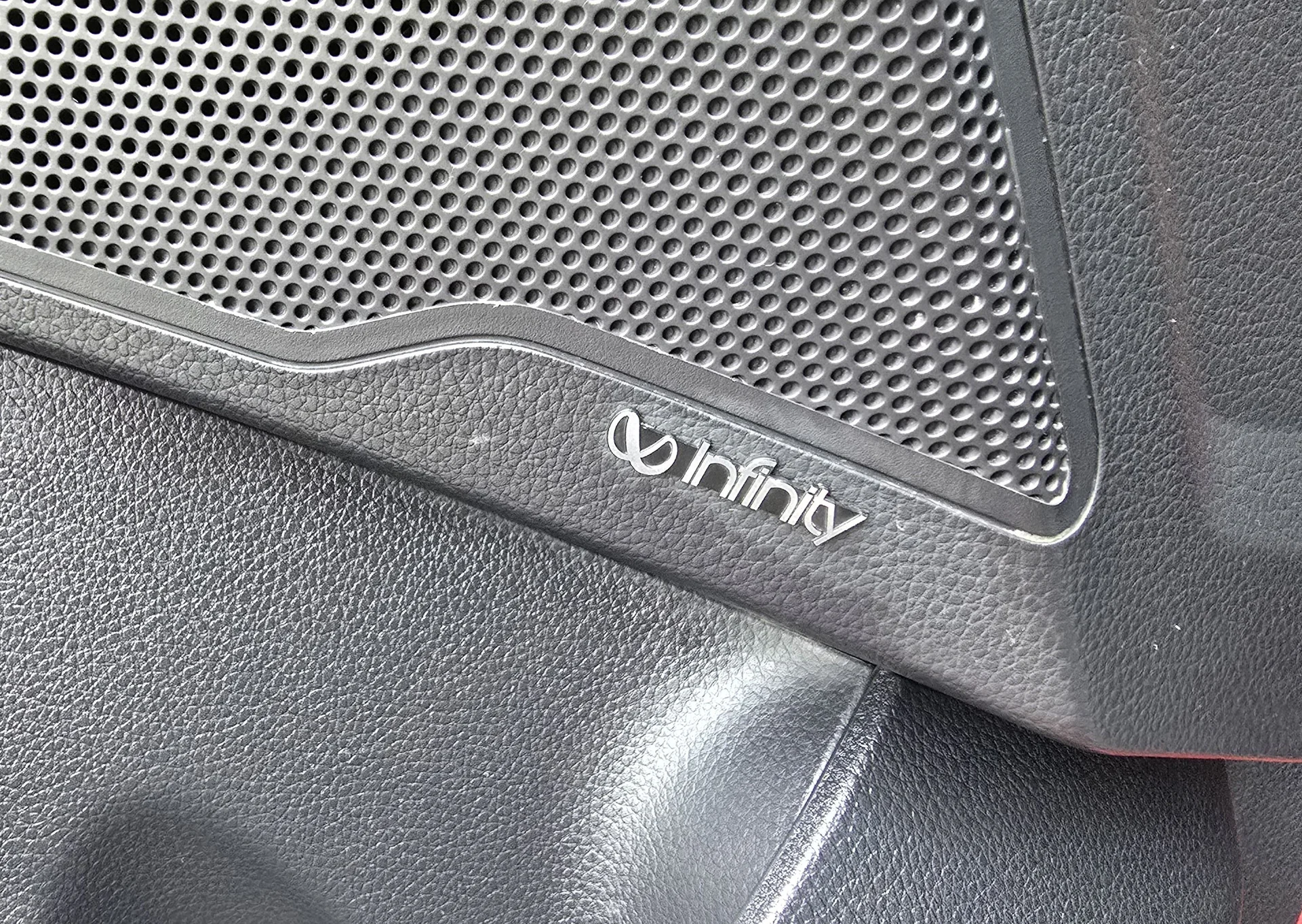 Hyundai Grandeur 3.0 AT, 2012-13г.э. - миниатюра 3