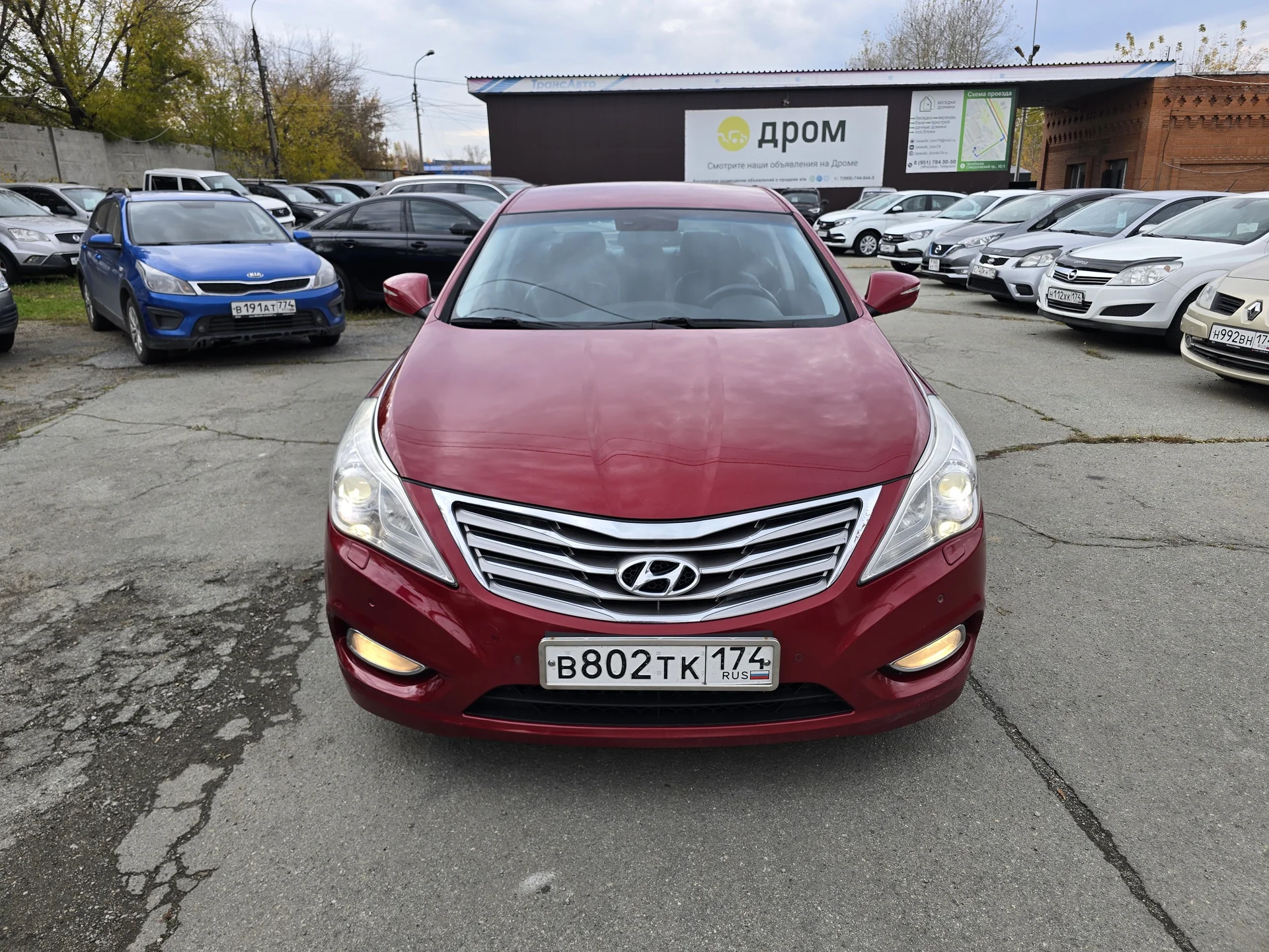 Hyundai Grandeur 3.0 AT, 2012-13г.э. - миниатюра 6