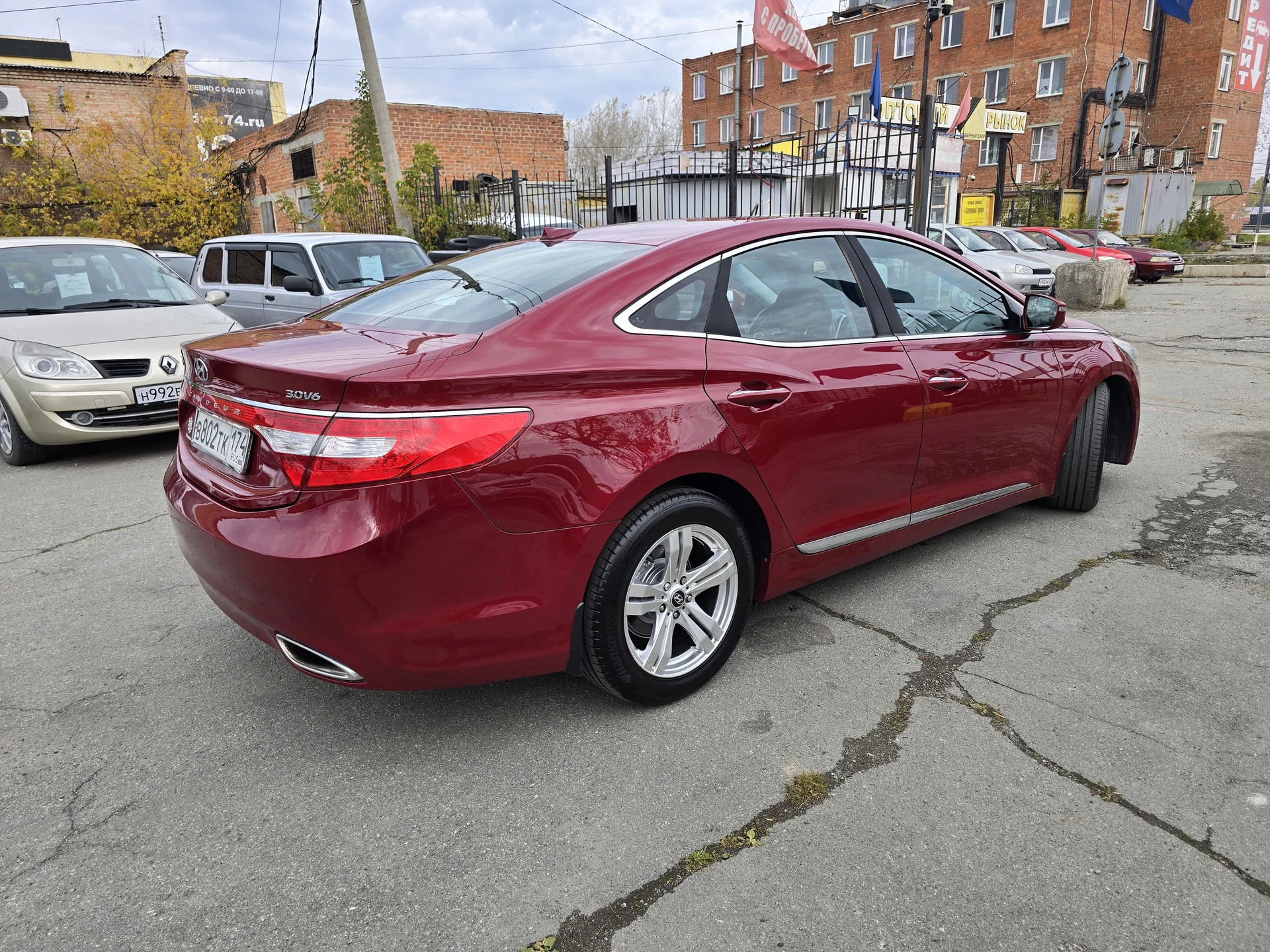 Hyundai Grandeur 3.0 AT, 2012-13г.э. - миниатюра 11