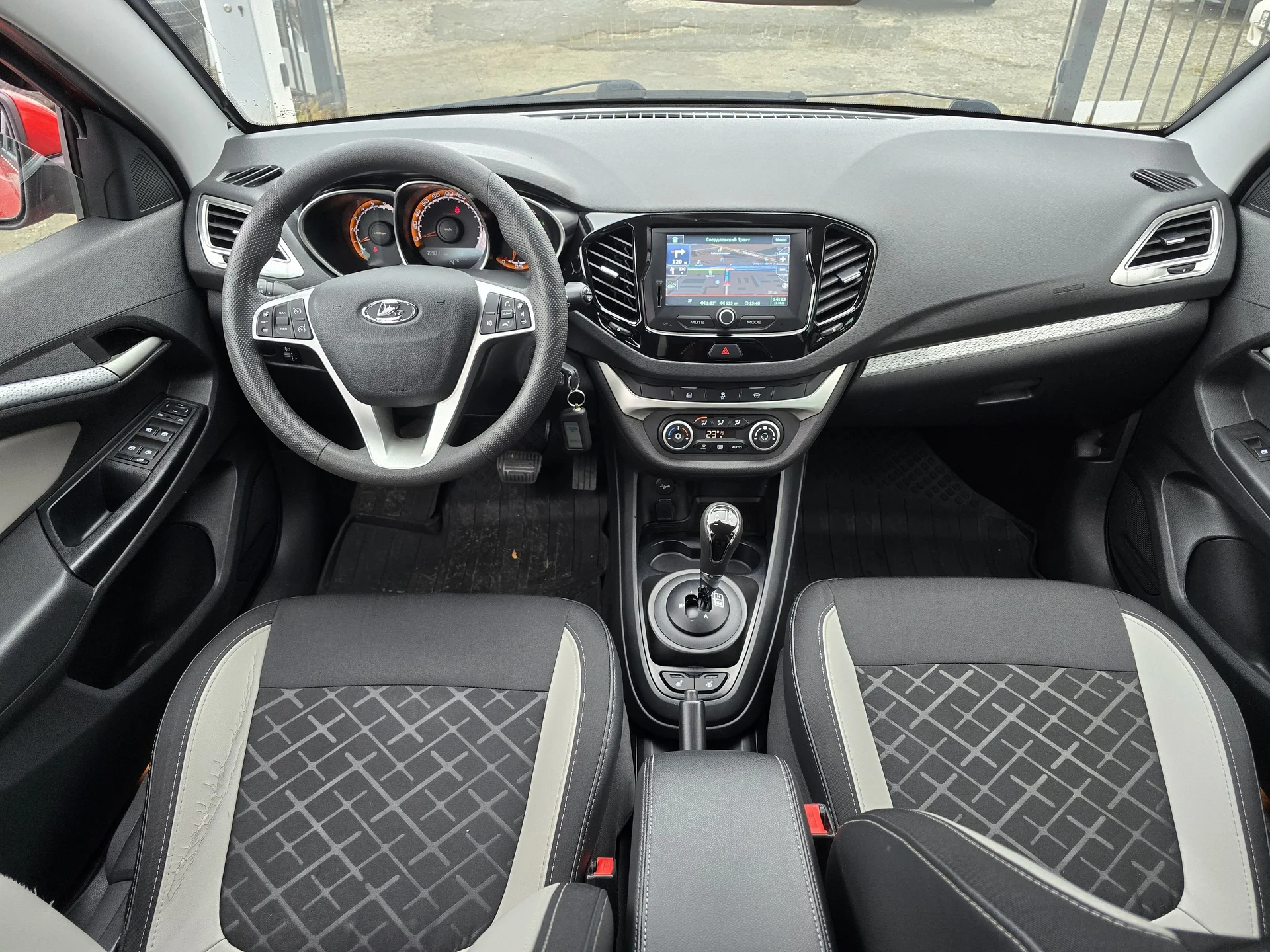 LADA Vesta Cross 1.8 AMT, 2019г.в. - миниатюра 12