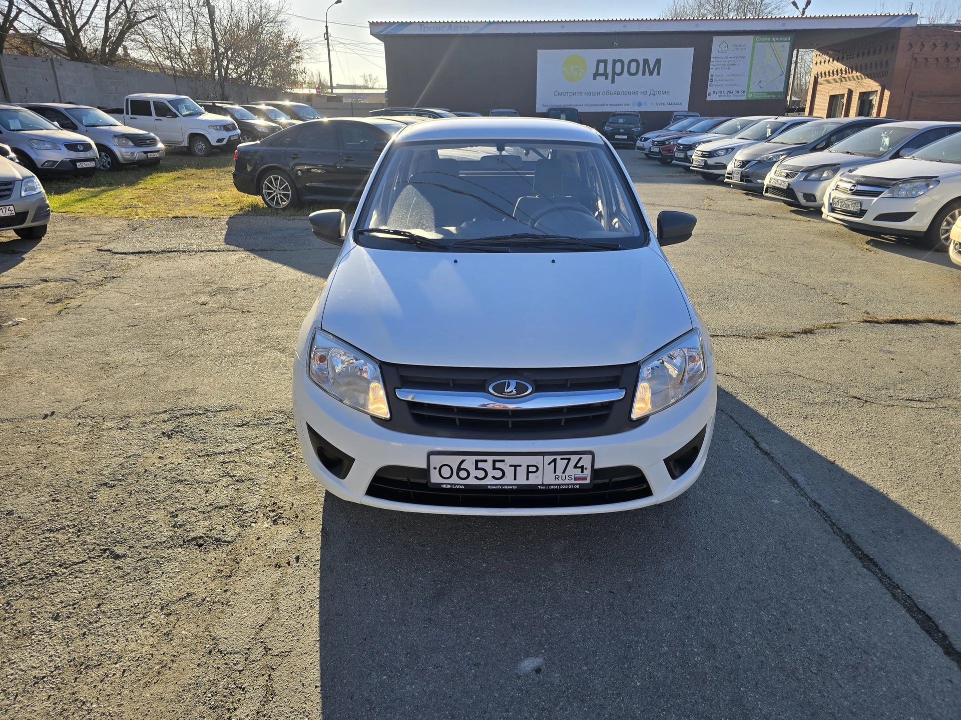 LADA Granta 1.6 МТ, 2015г.в. - миниатюра 6