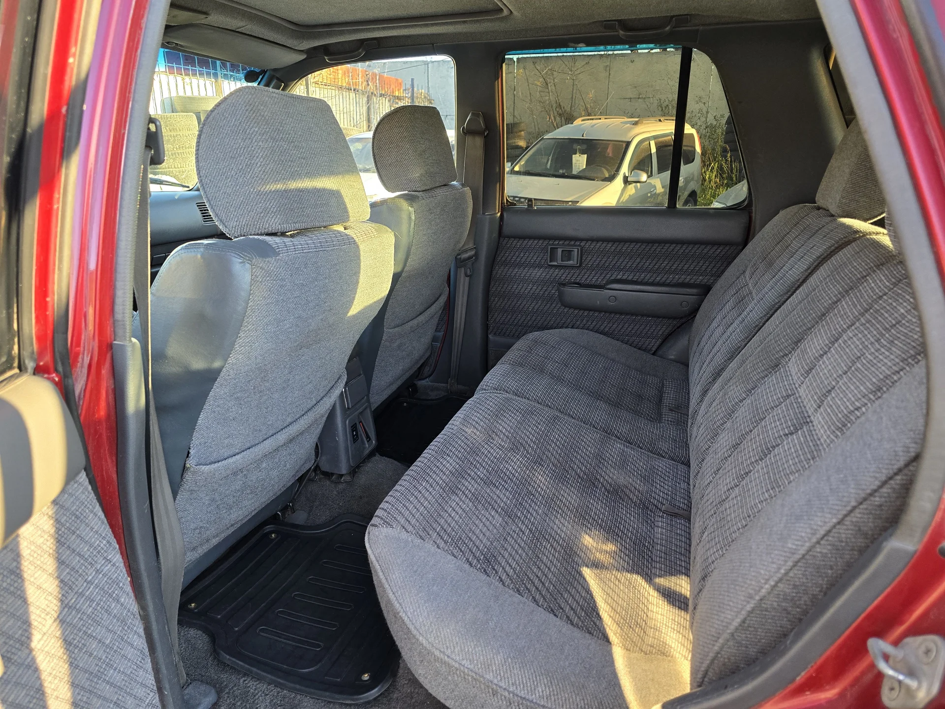 Toyota 4Runner 3.0 МТ, 1995г.в, 4WD - миниатюра 4