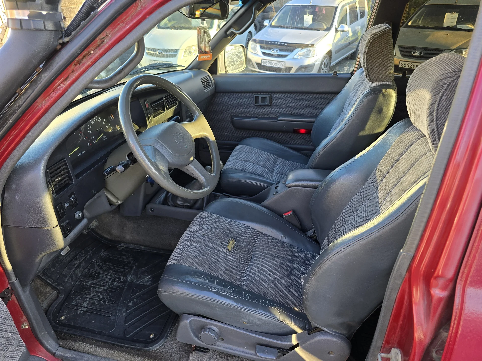 Toyota 4Runner 3.0 МТ, 1995г.в, 4WD - миниатюра 6