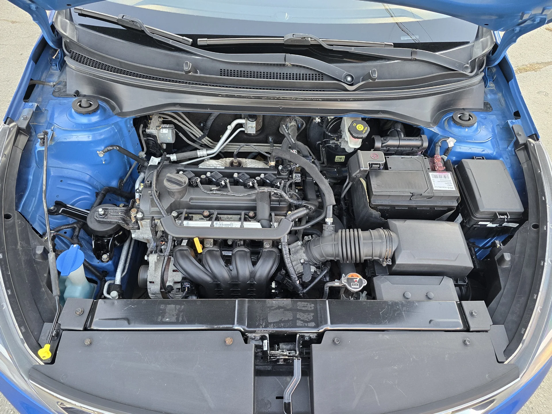 Kia Rio X-Line 1.4 AT, 2018г.в. - миниатюра 6