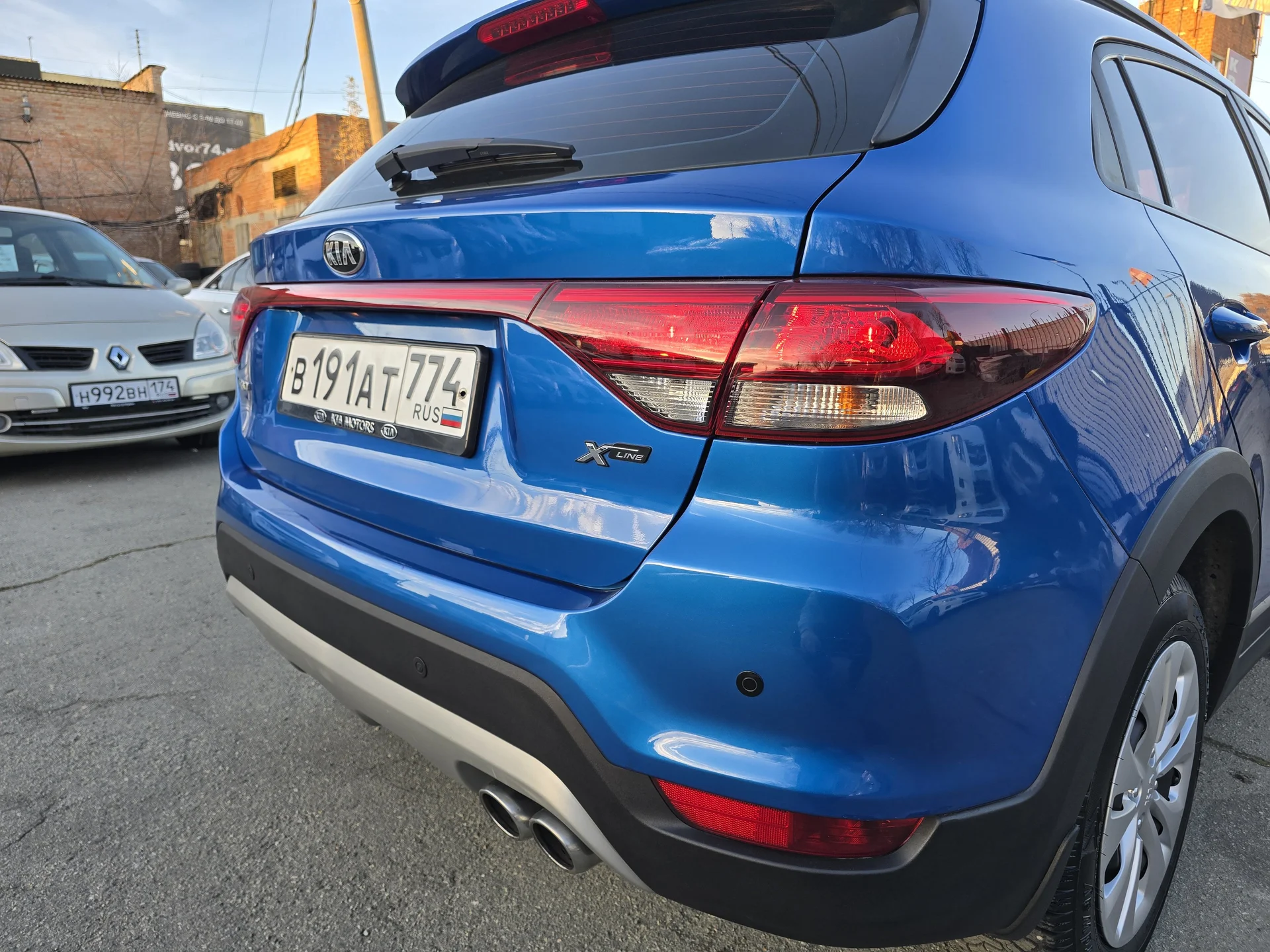Kia Rio X-Line 1.4 AT, 2018г.в. - миниатюра 7