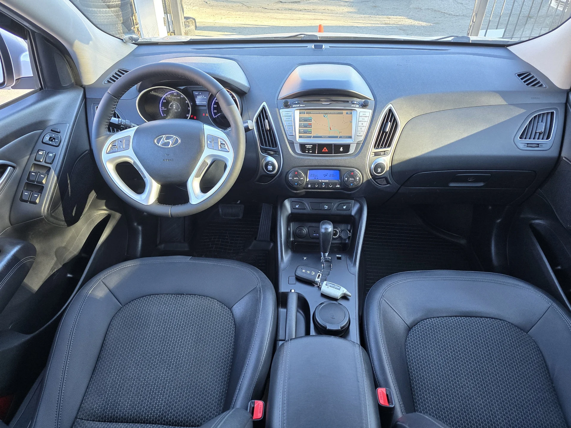 Hyundai ix35 2.0 AT, 2011г.в. - миниатюра 10