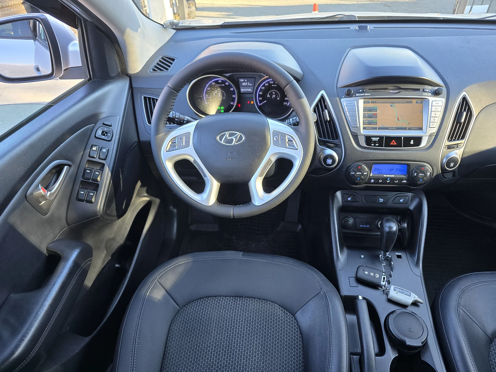Hyundai ix35 2.0 AT, 2011г.в. - миниатюра 11