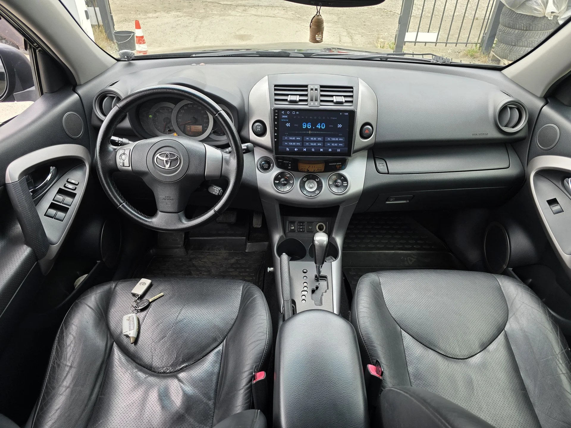 Toyota RAV4 2.0 AT, 2007г.в. 2WD - миниатюра 7
