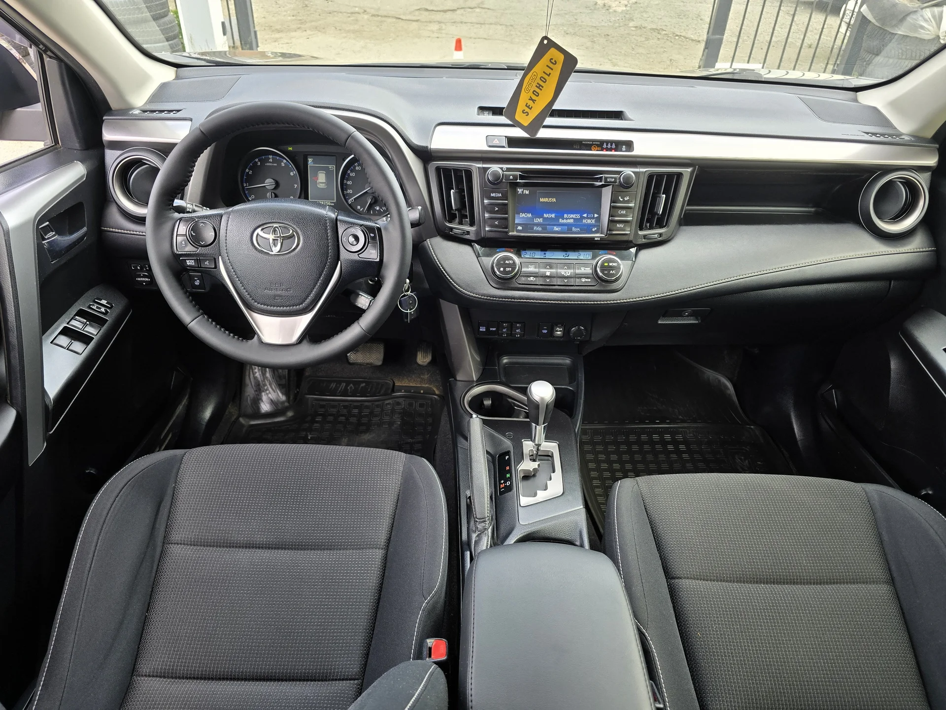 Toyota RAV4 2.0 CVT, 2016г.в. 4WD - миниатюра 5