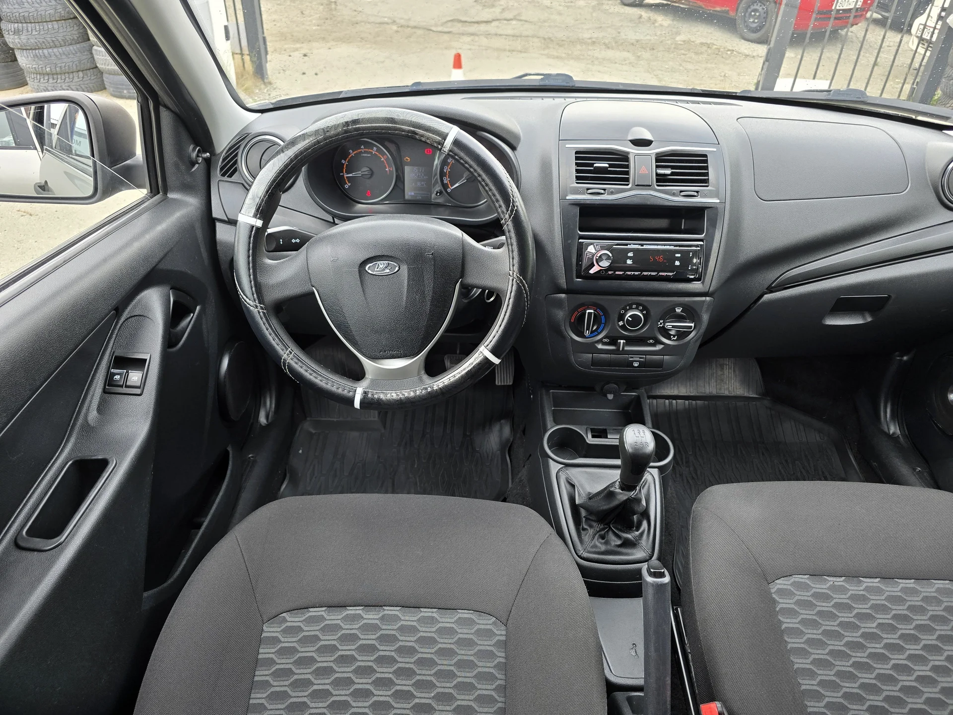 LADA Granta 1.6 МТ, 2019-20г.э. - миниатюра 7