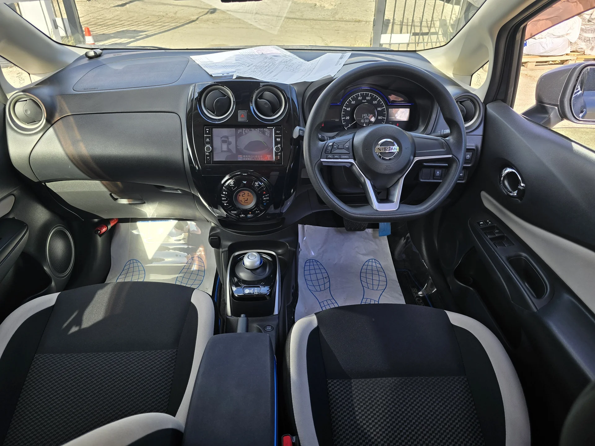 Nissan Note 1.2 AT, 2019г.в. - миниатюра 4