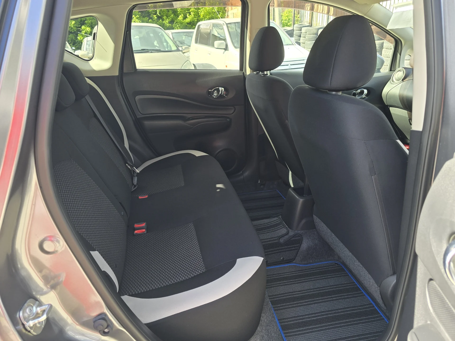 Nissan Note 1.2 AT, 2019г.в. - миниатюра 9