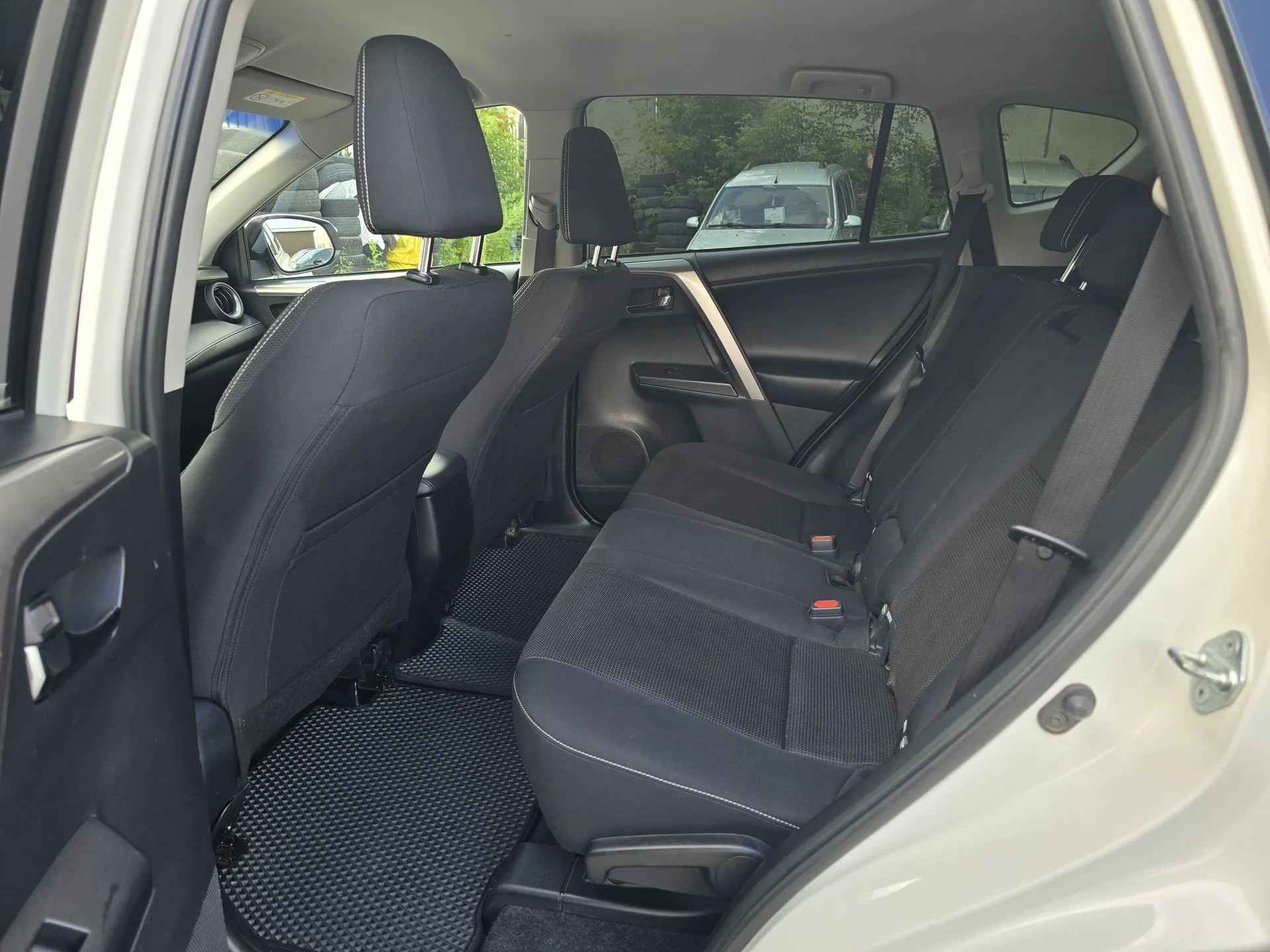 Toyota RAV4 2.0 CVT, 2017г.в. 4WD - миниатюра 10