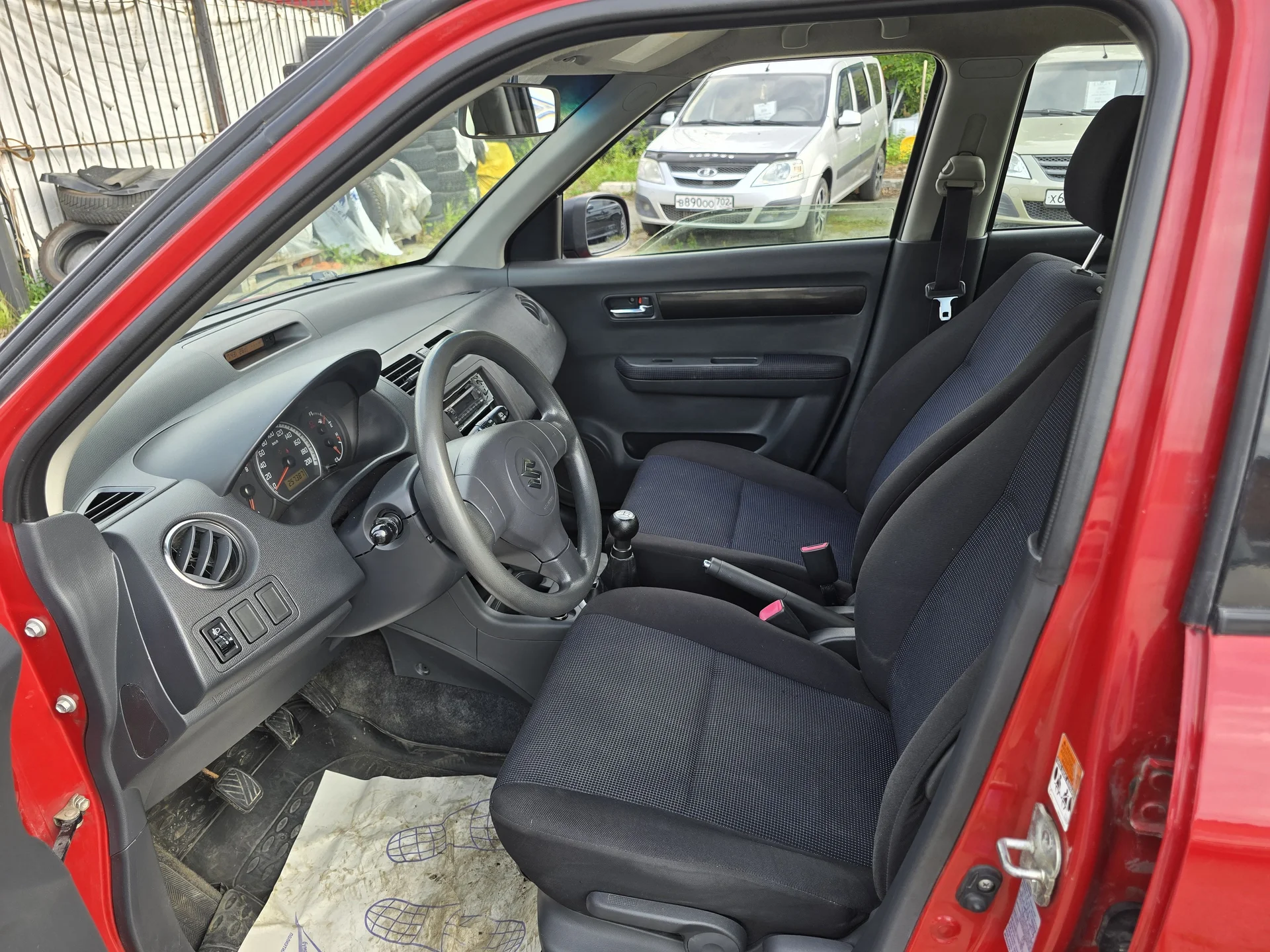Suzuki Swift 1.3 МТ, 2007г.в. - миниатюра 5